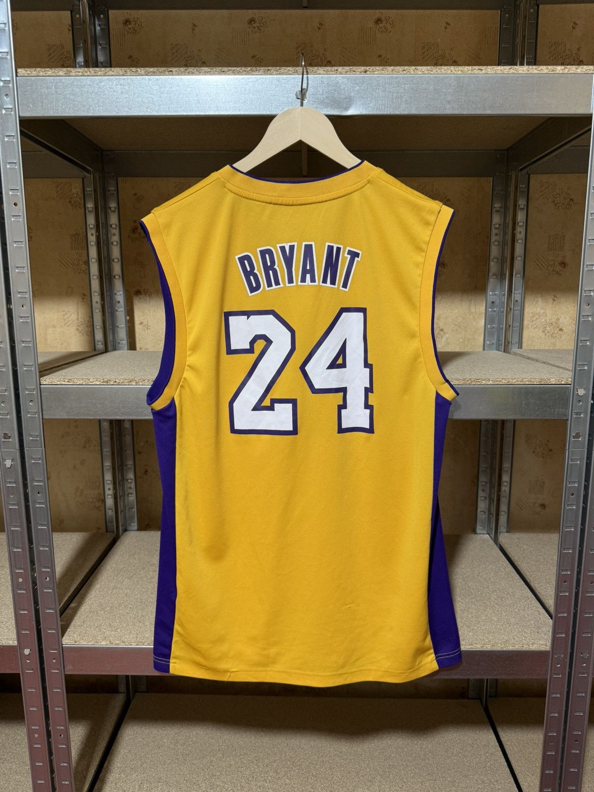 Mitchell & Ness × NBA × Vintage Vintage Adidas NBA Lakers Kobe Bryant Basketball Jersey Size US M / EU 48-50 / 2 - 2 Thumbnail