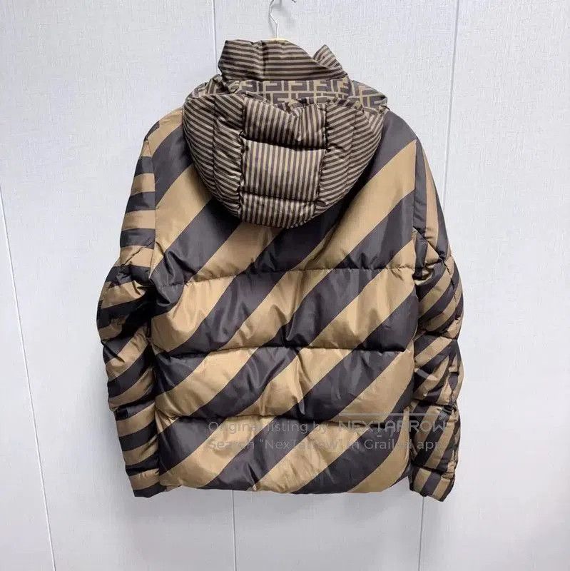Fendi Fendi Women's Dark Brown Puffer Jacket . Size S / US 4 / IT 40 - 2 Thumbnail
