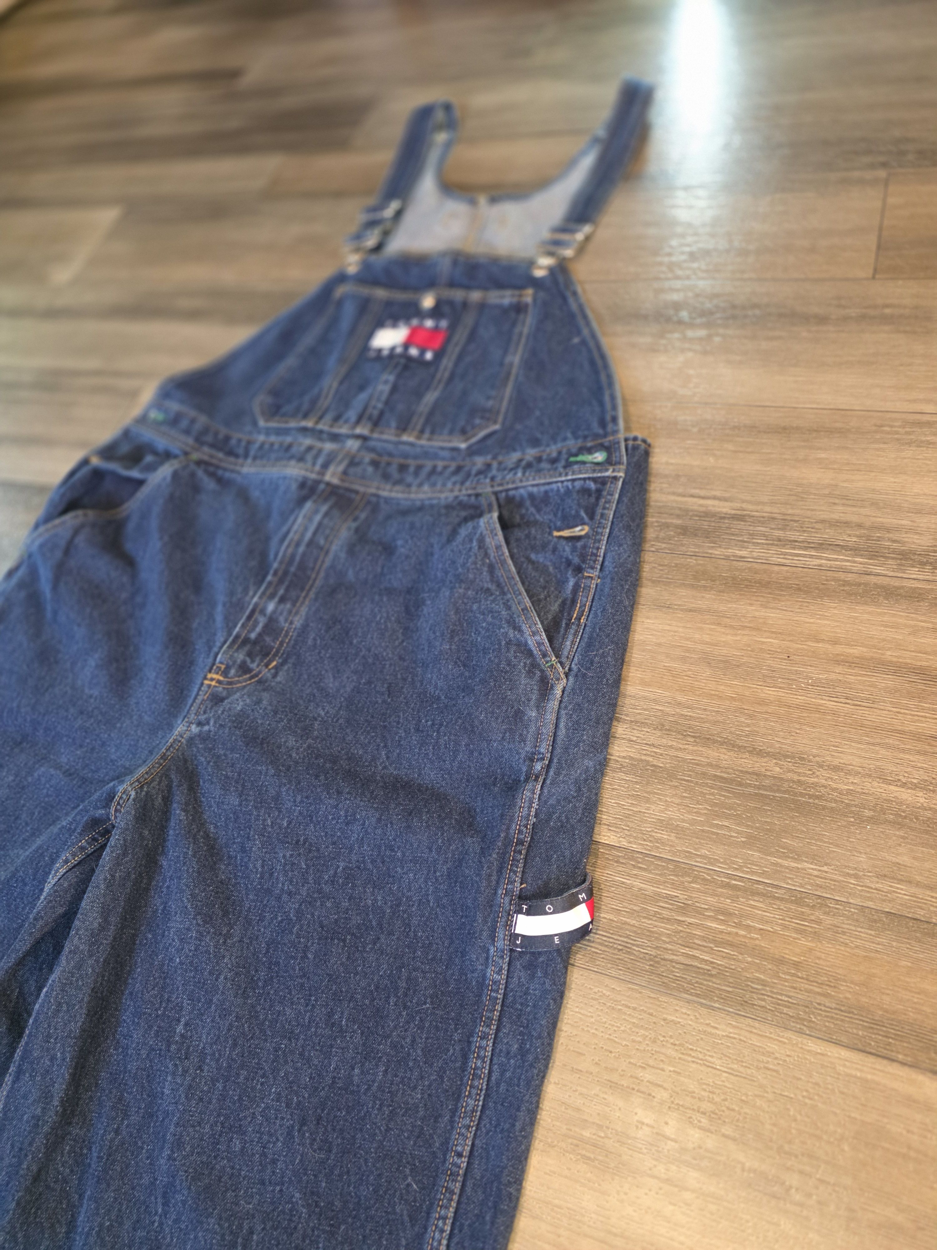 Tommy Hilfiger Tommy Hilfiger y2k Size US 34 / EU 50 - 1 Thumbnail