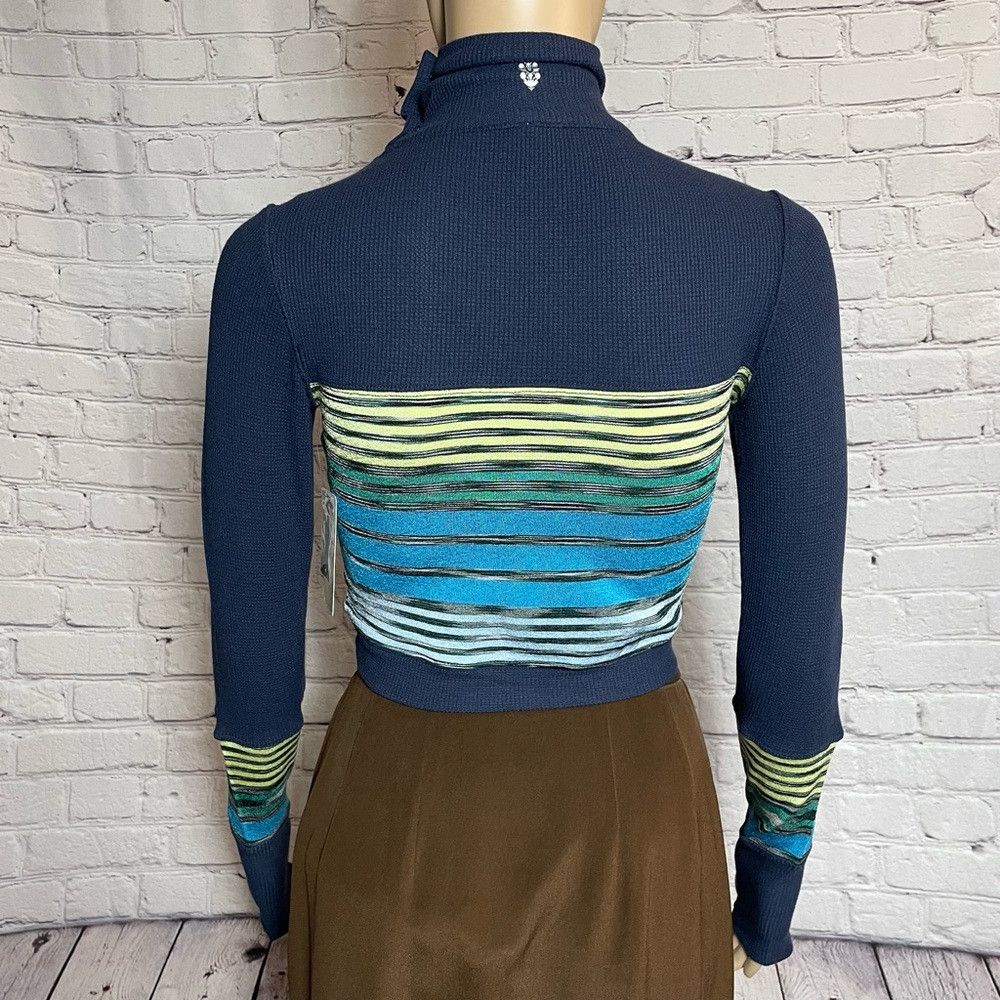 Free People NWT New $108 Free People Mountain Mama Crop Top Size XS Size XS / US 0-2 / IT 36-38 - 7 Thumbnail