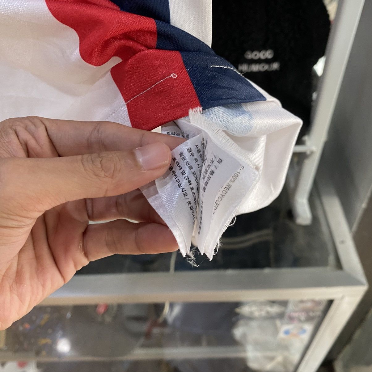 Nike NIKE PSG 2019/20 Third Soccer Jersey Shirt Size US L / EU 52-54 / 3 - 13 Thumbnail