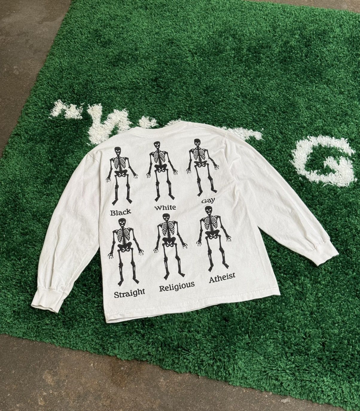 Pleasures RARE Pleasures Skeleton Long Sleeve White Sz. Small Size US S / EU 44-46 / 1 - 1 Thumbnail