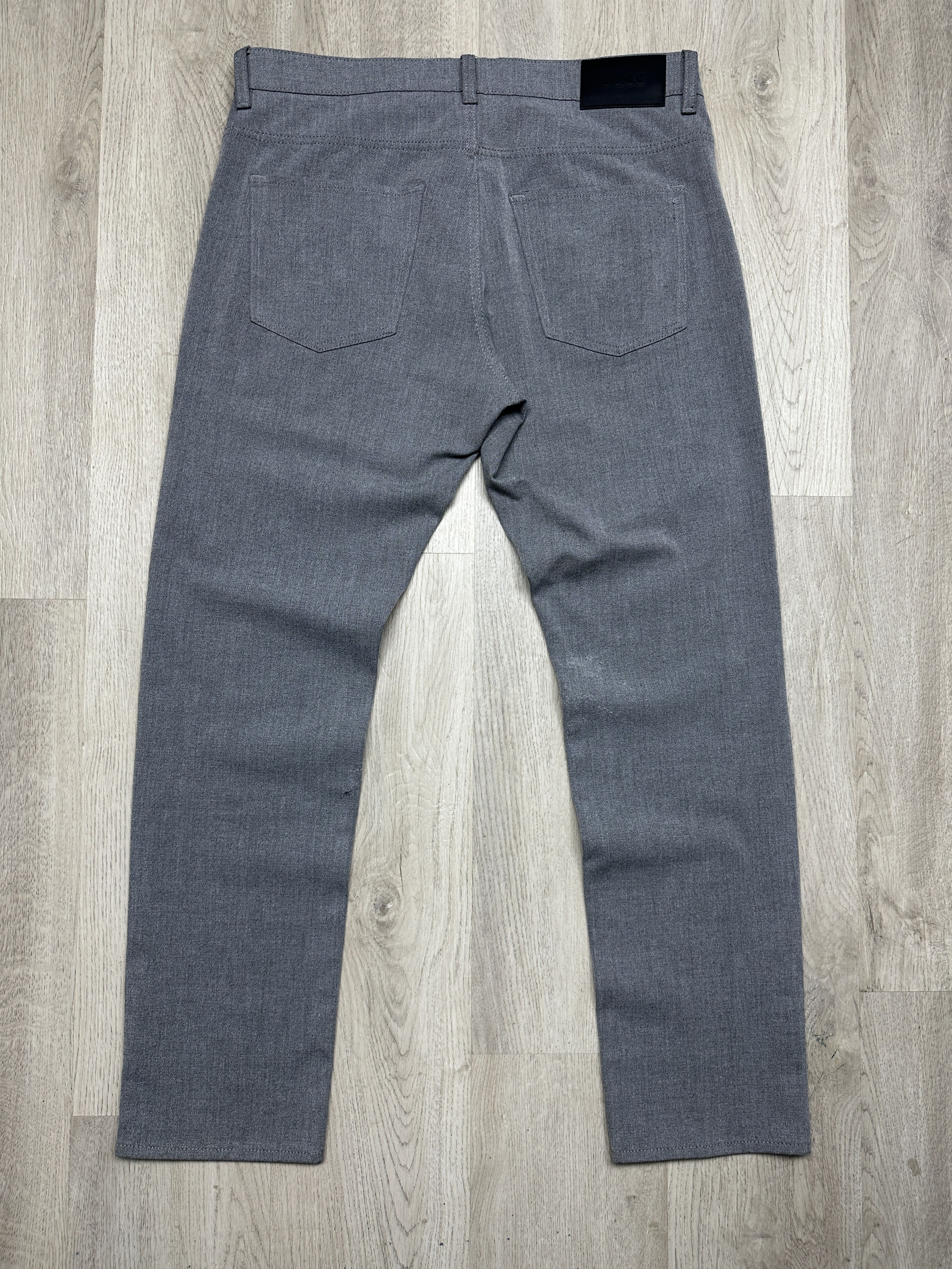 Hugo Boss Hugo Boss Mens Delaware Chino Pants Size US 34 / EU 50 - 9 Thumbnail