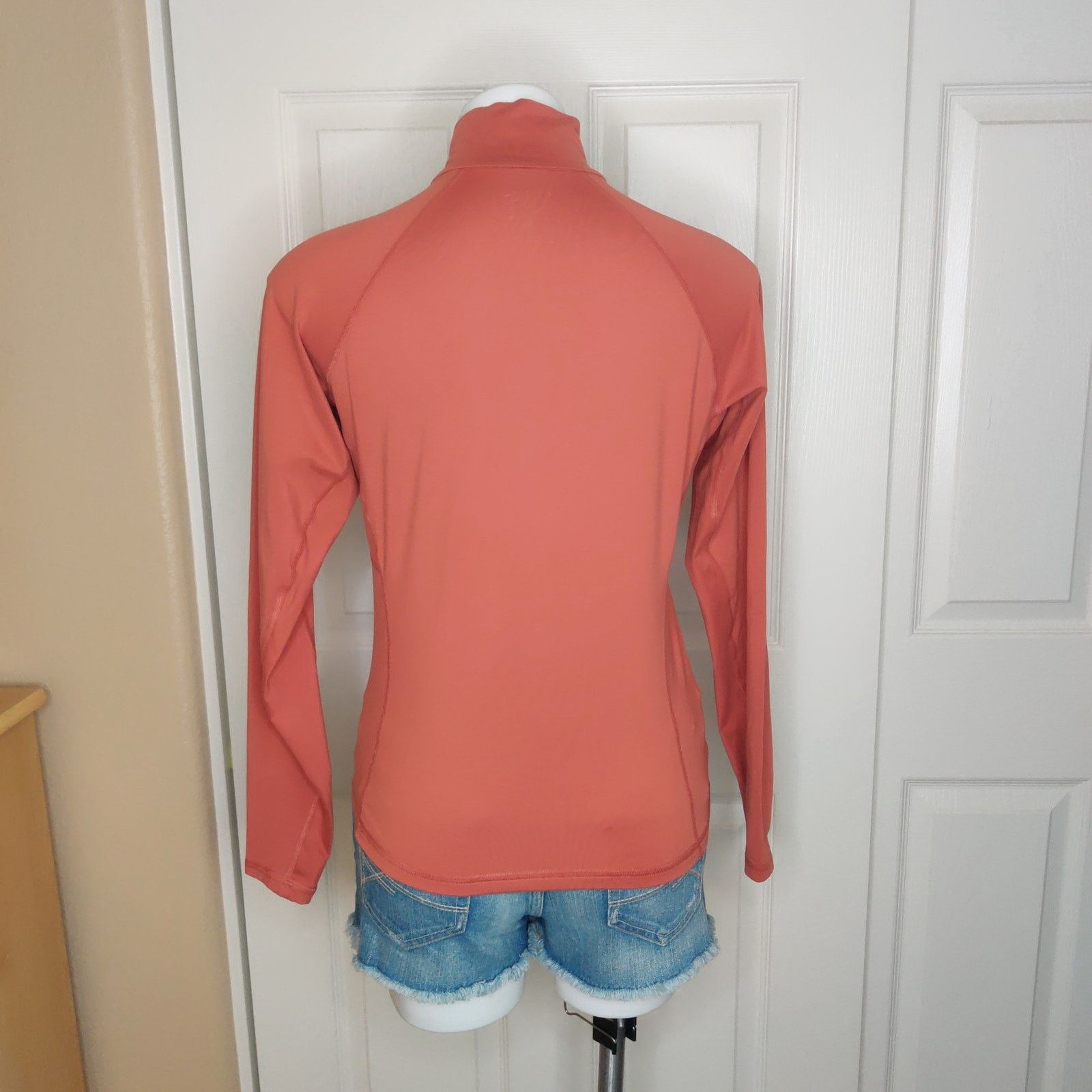 Mountain Hardwear Mountain Hardwear 1/2 zip performance top sz S Size S / US 4 / IT 40 - 4 Thumbnail