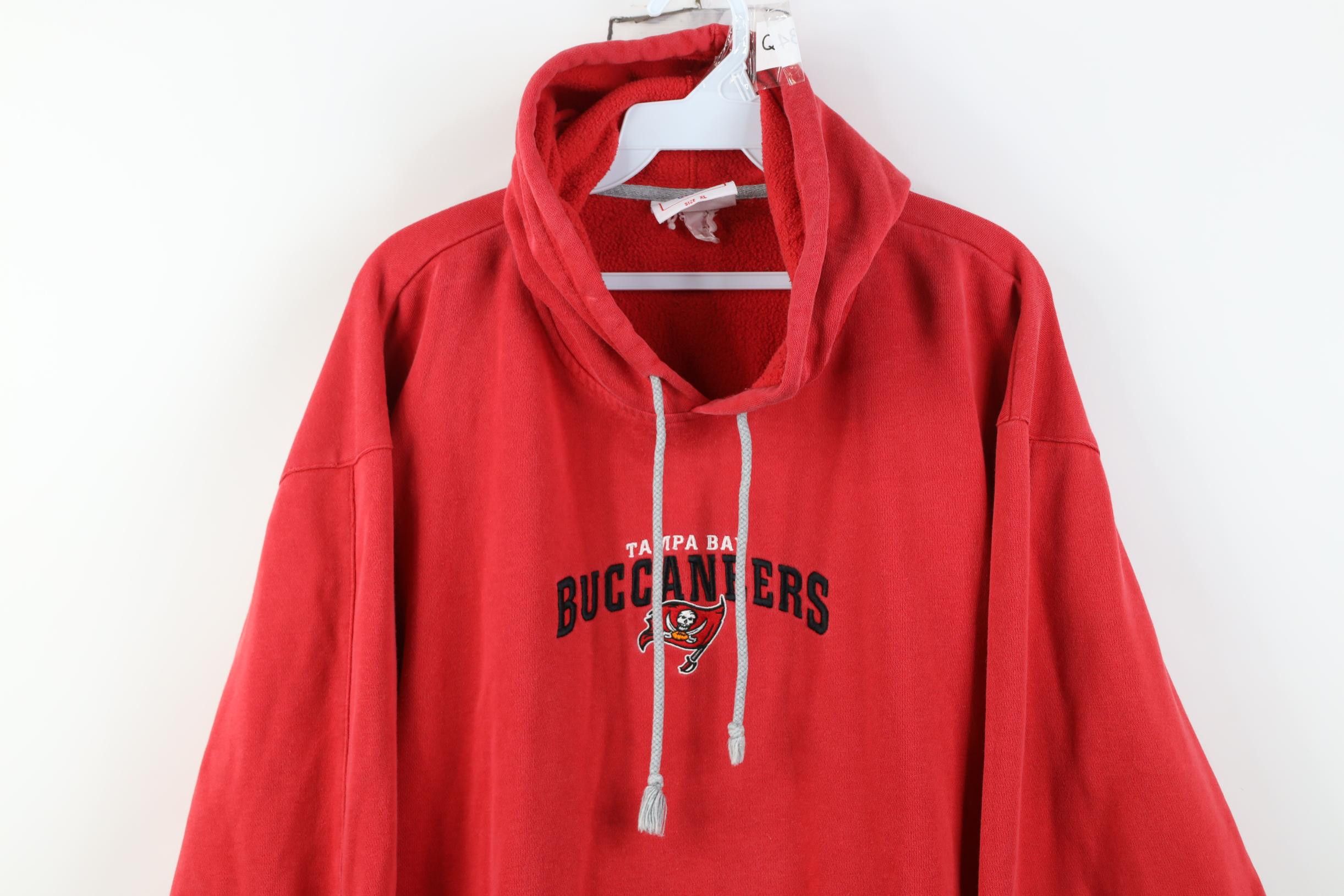 Vintage Vintage NFL Bay Buccaneers Football Hoodie Sweatshirt Red Size US XL / EU 56 / 4 - 2 Thumbnail