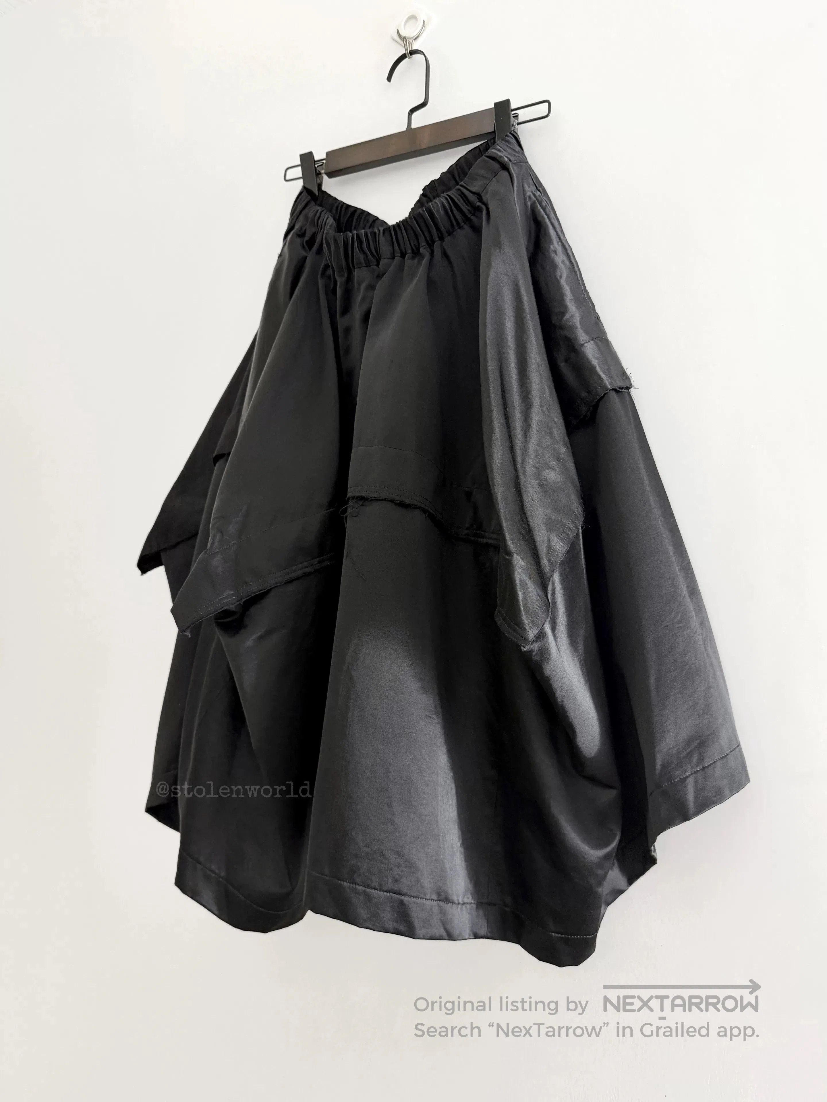 Comme des Garcons unique structured hemline black skirt. Size 23" - 5 Thumbnail