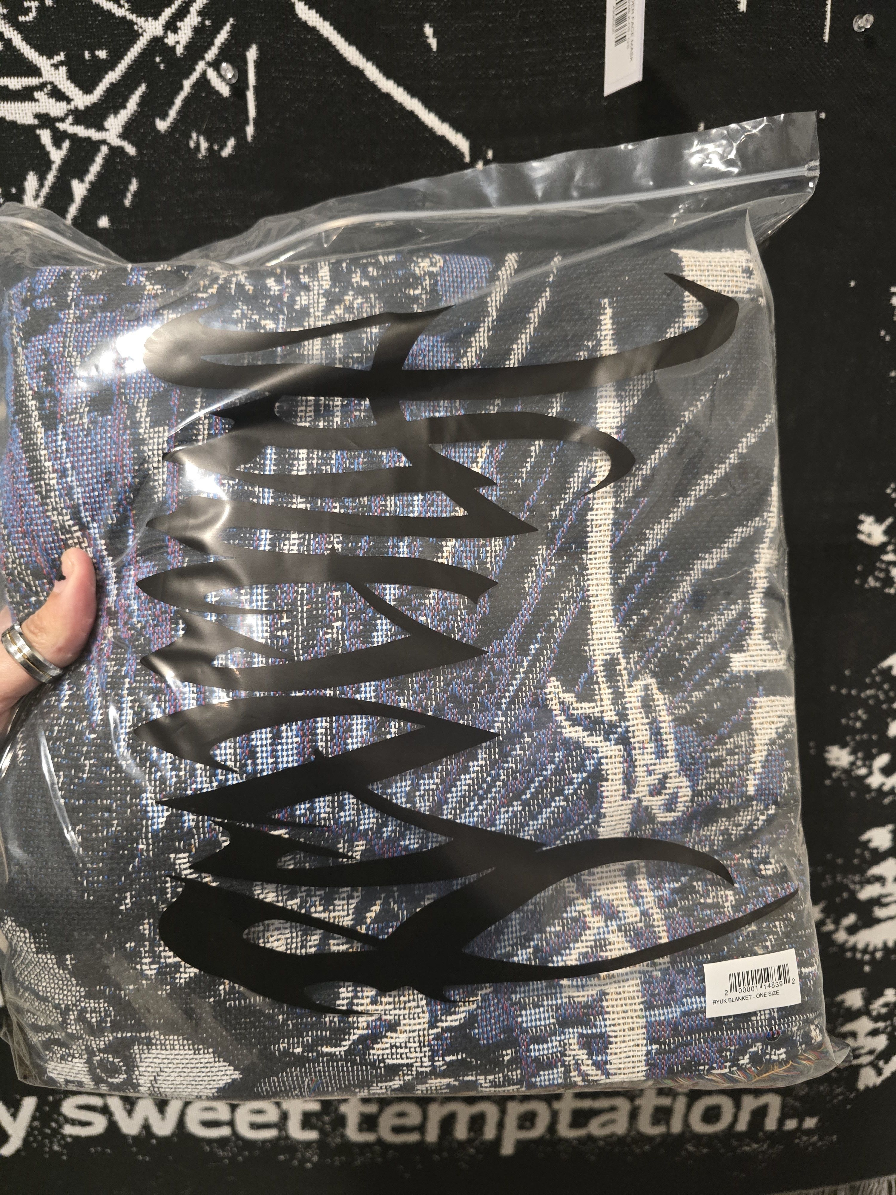 Revenge Revenge X Death Note Ryuk Tapestry Size ONE SIZE - 1 Thumbnail