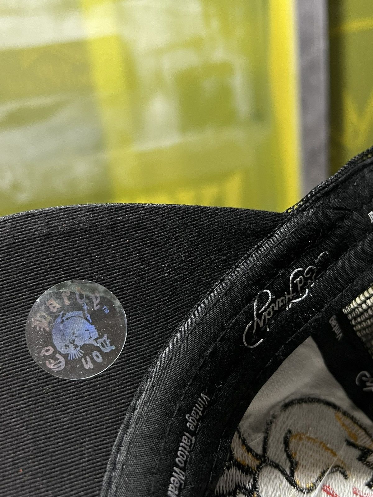 Christian Audigier × Ed Hardy Ed Hardy Skull rhinestone bright Trucker hat Size ONE SIZE - 5 Thumbnail