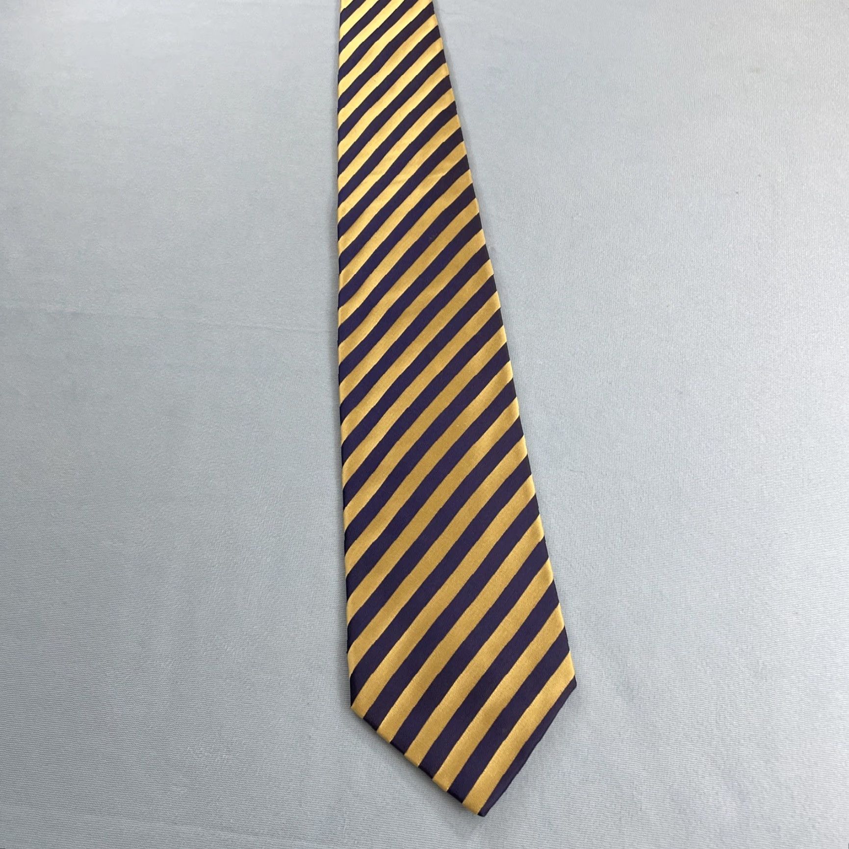 Charles Tyrwhitt Charles Tyrwhitt Seven Fold Tie Silk 3.7" x 62" Long Men Yellow Blue Stripe Handmade Tie Size ONE SIZE - 4 Thumbnail