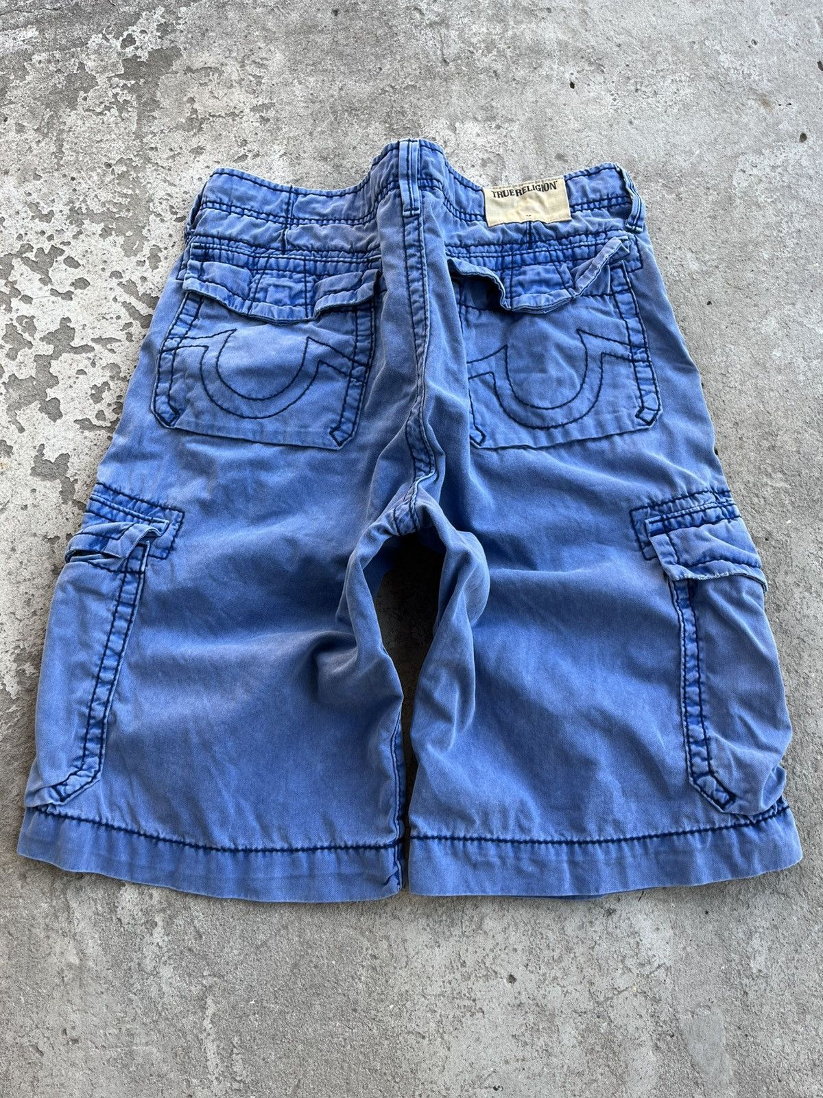 Japanese Brand × True Religion Vintage TRUE RELIGION Faded Distressed Cargo Y2K Shorts Size US 34 / EU 50 - 22 Thumbnail