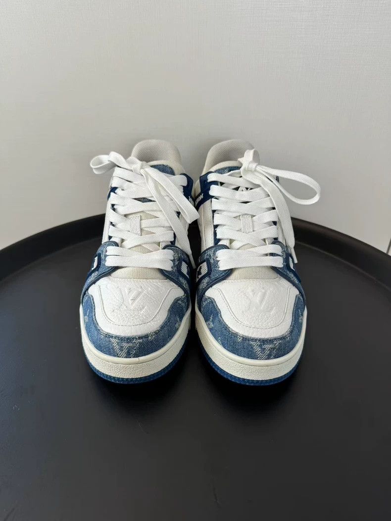 Louis Vuitton Louis Vuitton White and blue denim presbyopic trainer snea Size US 5.5 / EU 38 - 3 Thumbnail