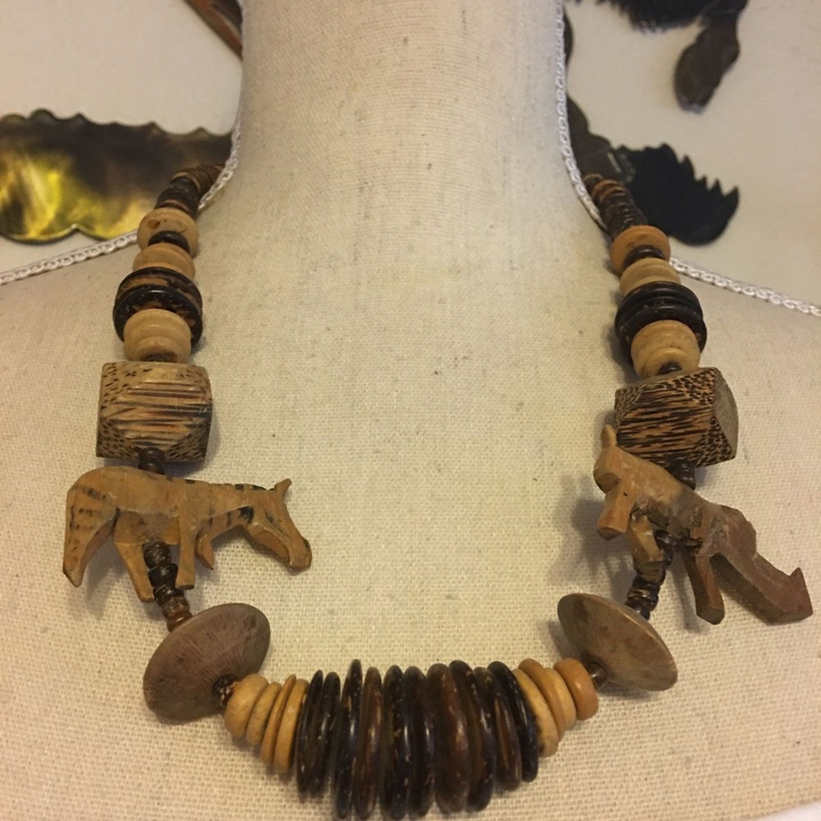 Handmade Vintage handmade carved wood bead necklace Size ONE SIZE - 1 Thumbnail