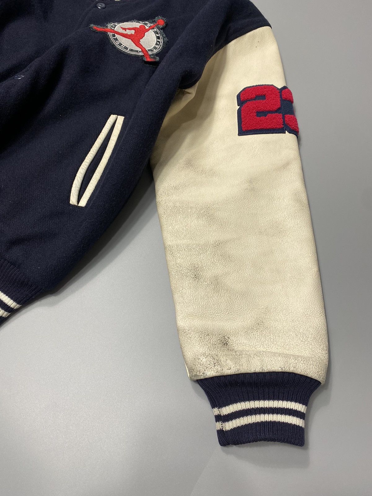 Jordan Brand 1995 Letterman Varsity Jordan- Why Fly Size US M / EU 48-50 / 2 - 5 Thumbnail