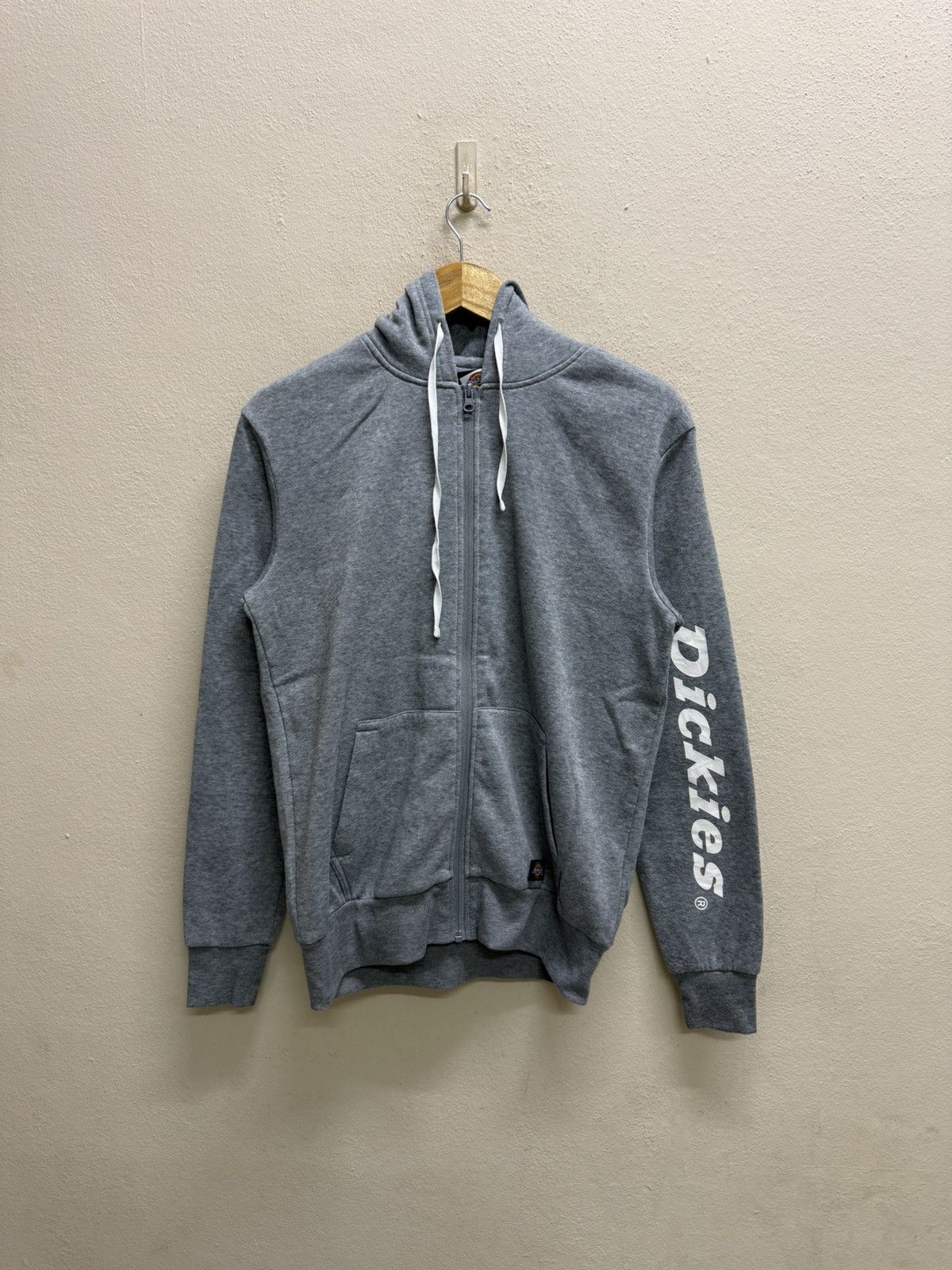 Dickies Dickies Spellout Graphic Xsleeve Zip Up Sweater Hoodie Size US S / EU 44-46 / 1 - 16 Thumbnail