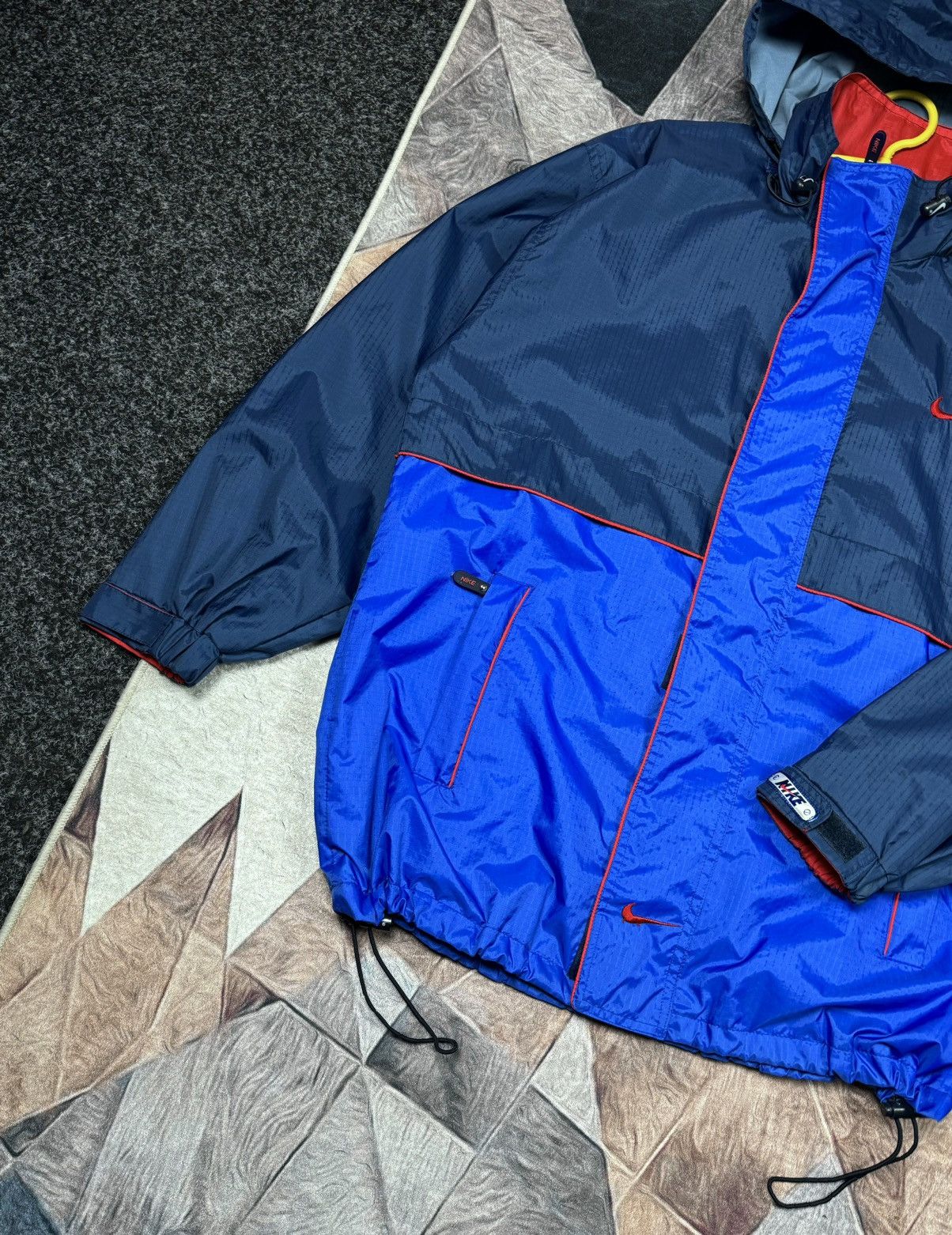 Vintage NIKE VINTAGE JACKET 90s SIZE M Size US M / EU 48-50 / 2 - 13 Thumbnail