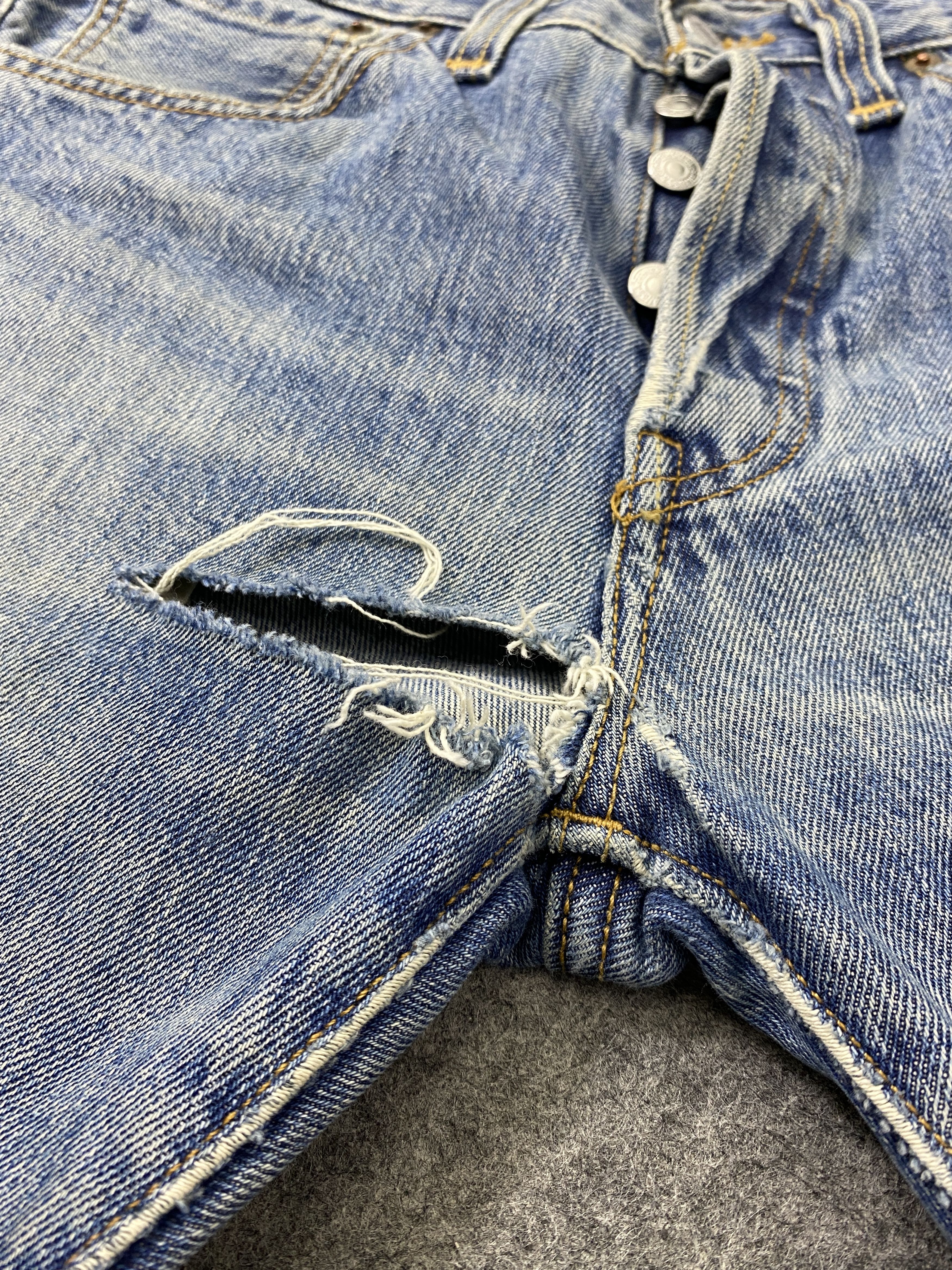 Levi's Distressed Blue Vintage Levi's 501 32x30.5 Denim JN2395 Size US 32 / EU 48 - 16 Thumbnail