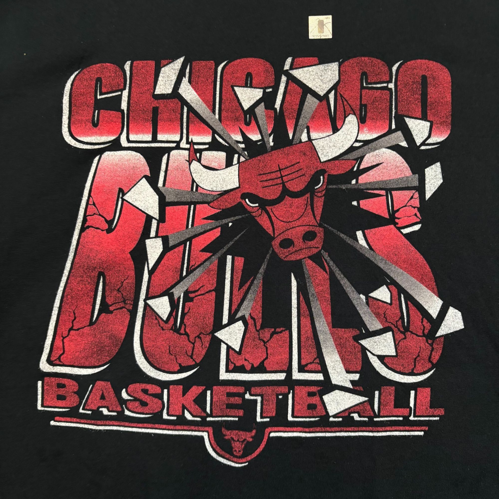 NBA Junk Food Clothing x NBA Chicago Bulls Oversized Tee XL Size US XL / EU 56 / 4 - 2 Thumbnail