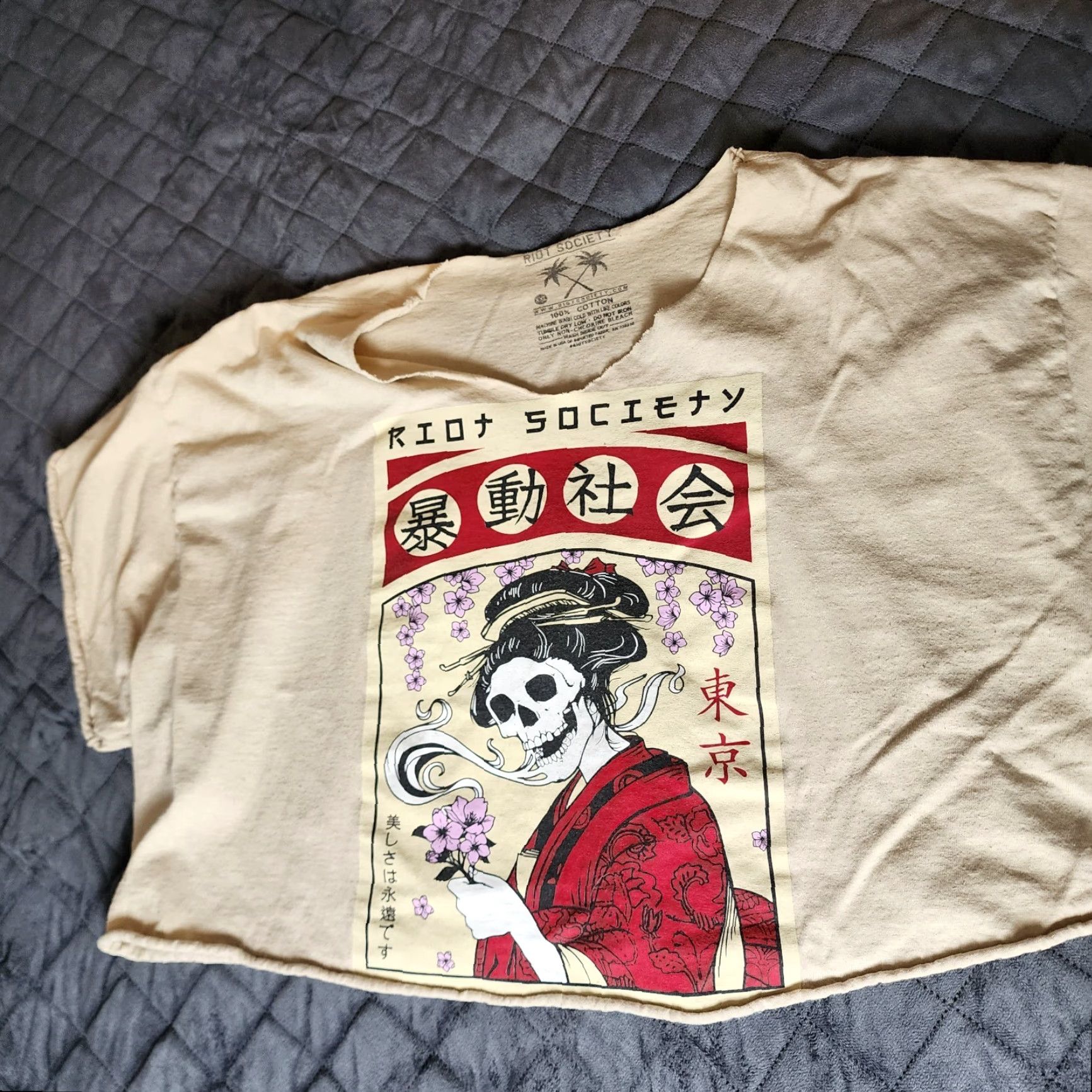 Vintage Riot Society Shirt womens 2XL short sleeve v neck Size XXL / US 16-18 / IT 52-54 - 3 Thumbnail