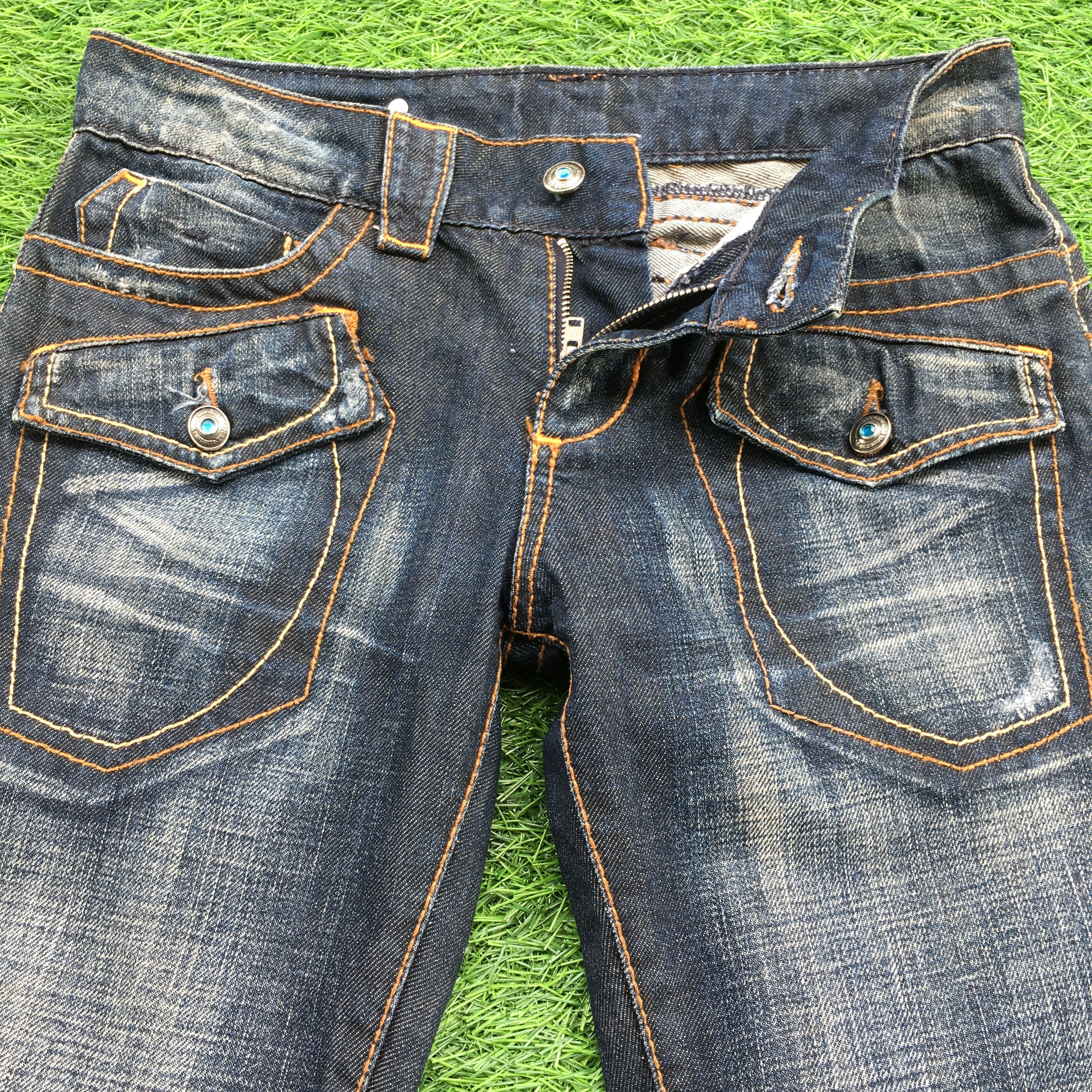 Japanese Brand Japanese bootcut bush jean D-1224 Size 26" / US 2 / IT 38 - 3 Thumbnail