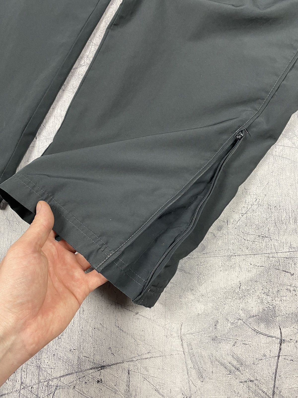 Nike × Vintage Vintage 00s Nike swoosh y2k nylon drill track pants Size US 35 - 9 Thumbnail
