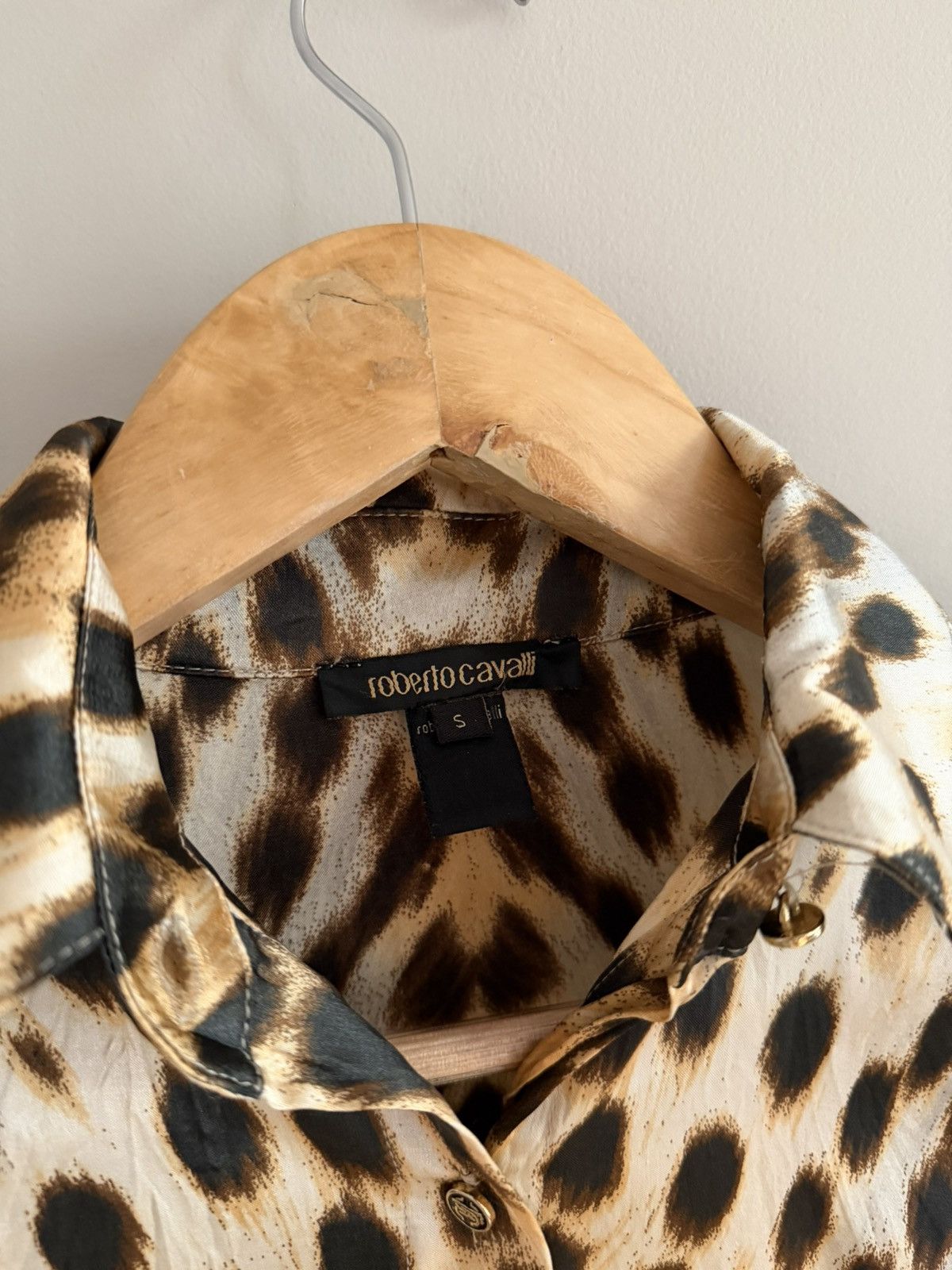 Roberto Cavalli Roberto Cavalli Vintage Leopard Print Shirt Y2K Size S / US 4 / IT 40 - 5 Thumbnail