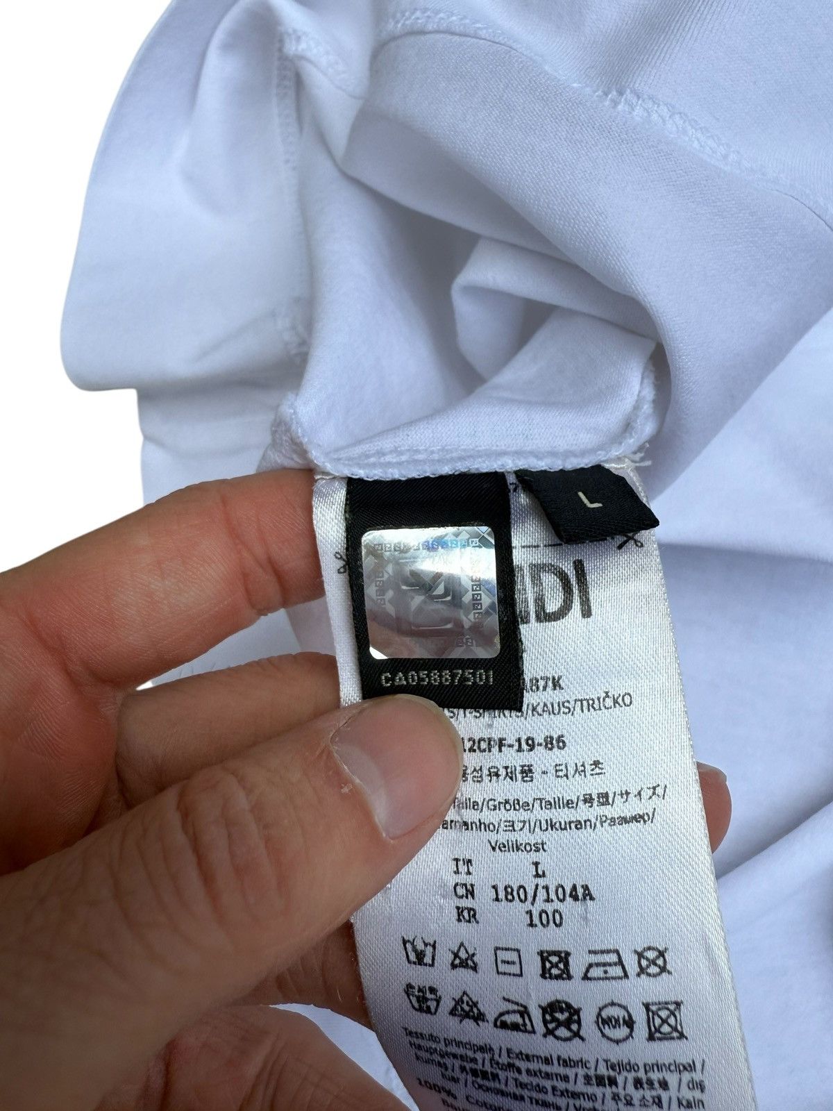 Fendi Fendi Roma t shirt Size US L / EU 52-54 / 3 - 9 Thumbnail