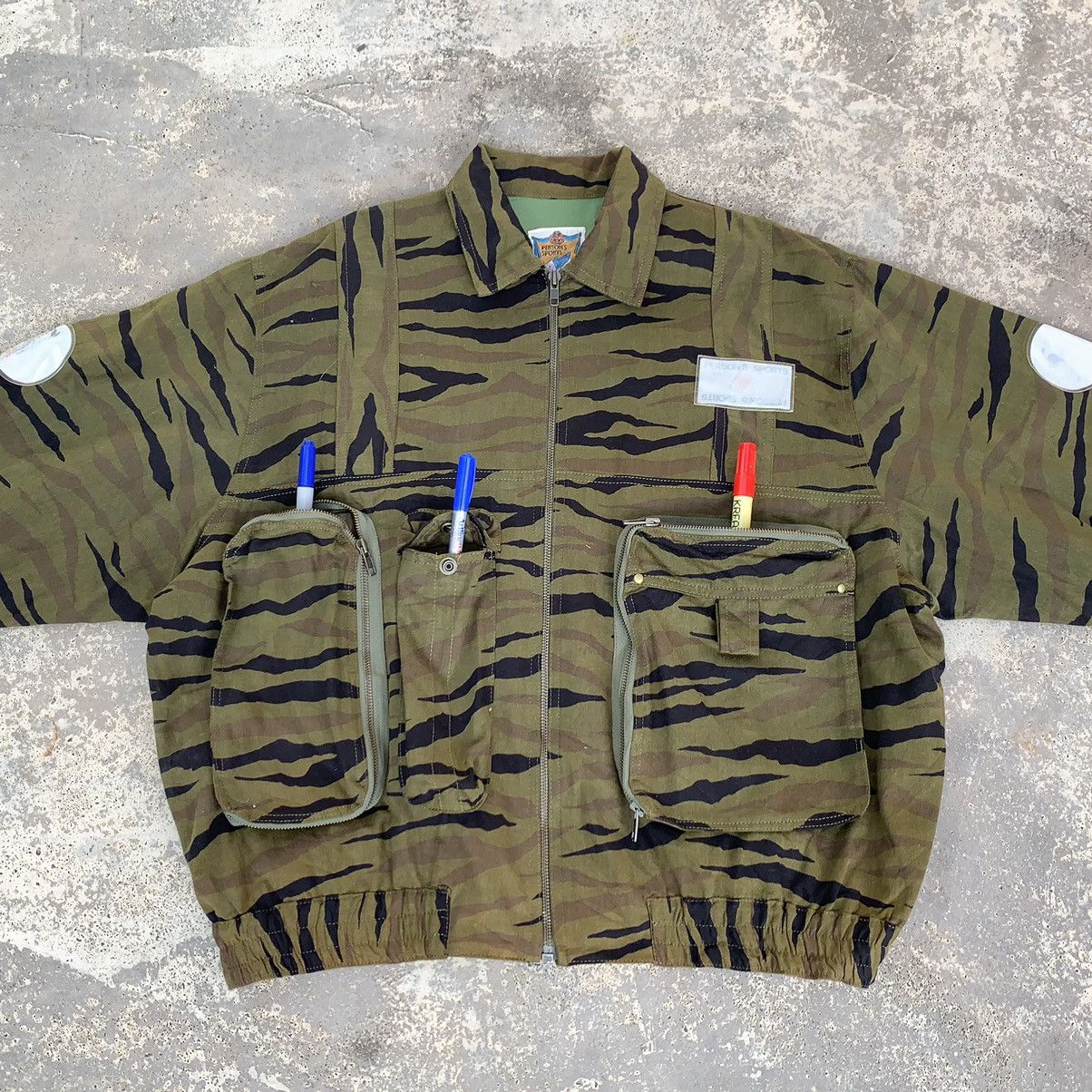 Japanese Brand Vintage 90s Persons sports Camo Bomber Jacket Size US XL / EU 56 / 4 - 5 Thumbnail