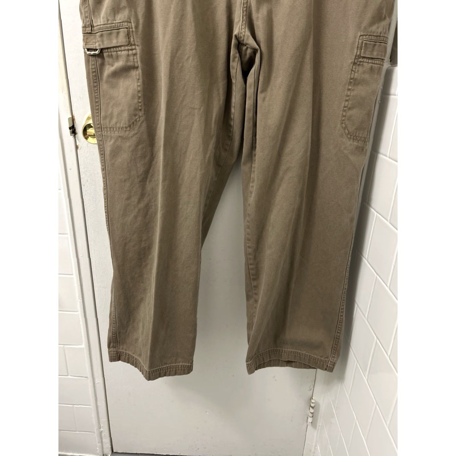 Vintage LL Bean Cargo Pants Mens 44x30 Brown Cotton Relaxed Straight Leg Trousers 240793 Size US 44 / EU 60 - 3 Thumbnail
