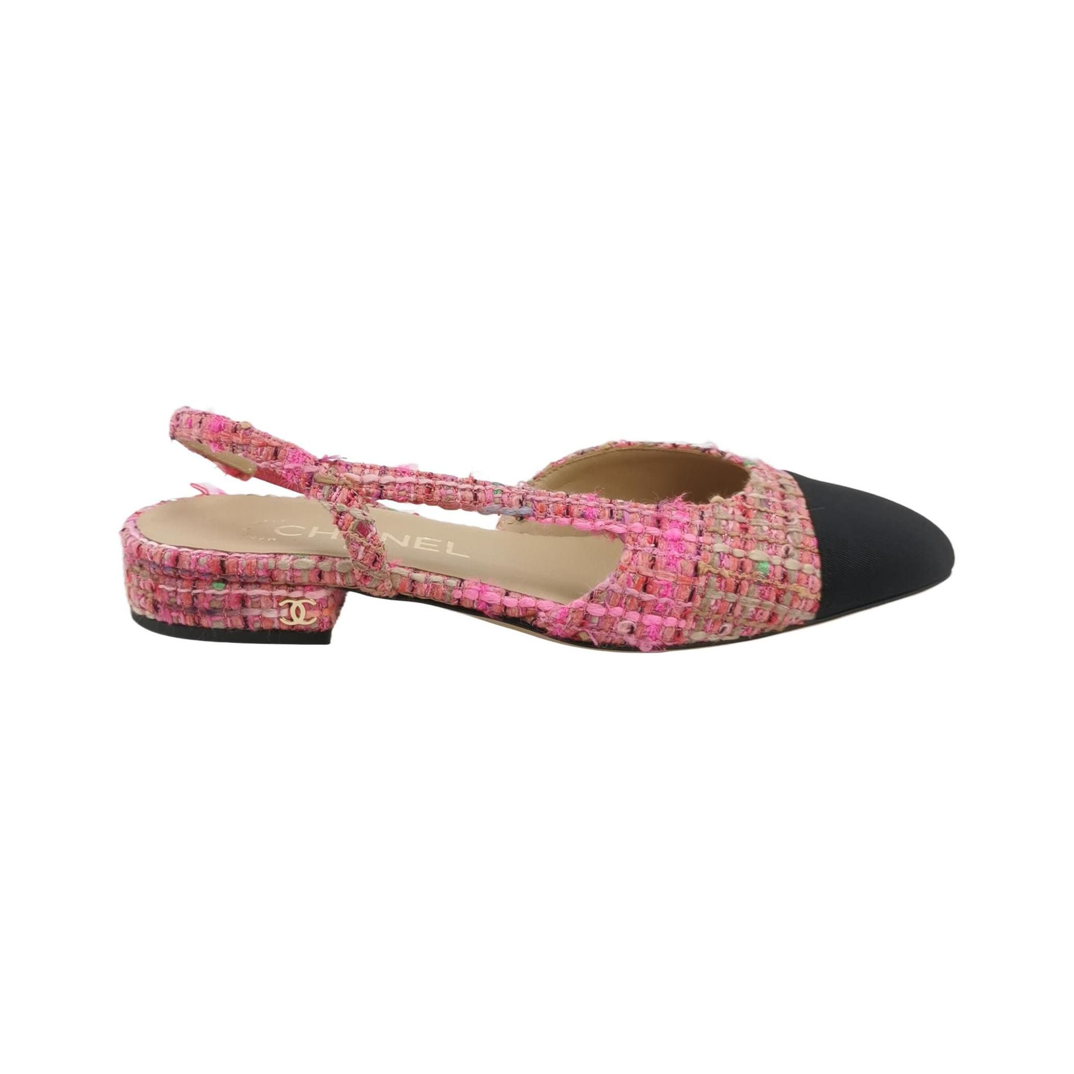 Chanel Chanel Women 5-5 Flats Size US 5.5 / IT 35.5 - 1 Thumbnail