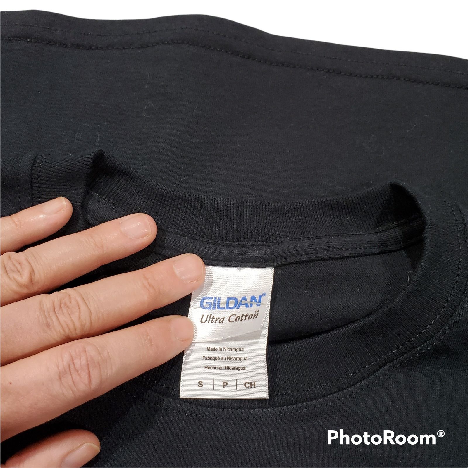 Gildan Gildan | BlackT-Shirt w/ Rainbow Safety Pins| Size Small Size US S / EU 44-46 / 1 - 3 Thumbnail
