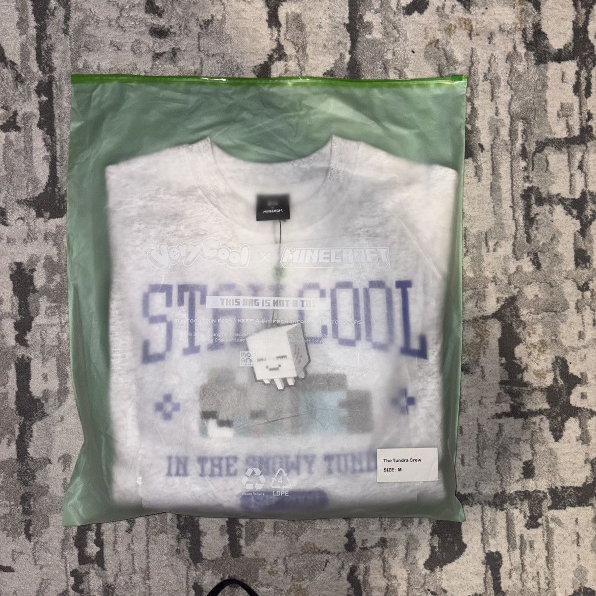 Cool Shirtz The Tundra Crew | Very Cool x Minecraft Size US M / EU 48-50 / 2 - 4 Thumbnail