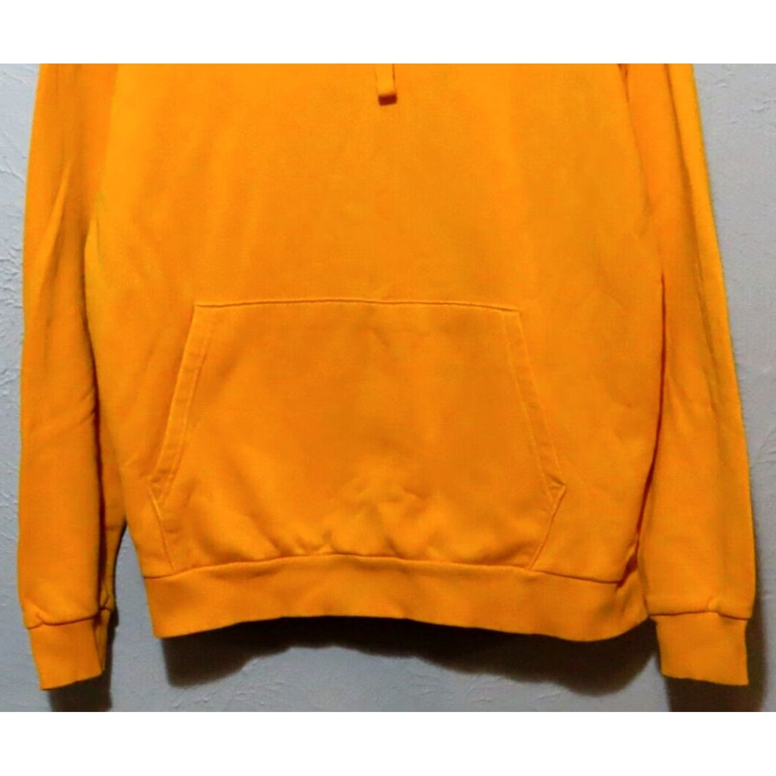 Under Armour Under Armour Sweatshirt Hoodie Mens M Yellow Kangaroo Pocket Fleece Mock Neck Pullover Logo Size US M / EU 48-50 / 2 - 3 Thumbnail