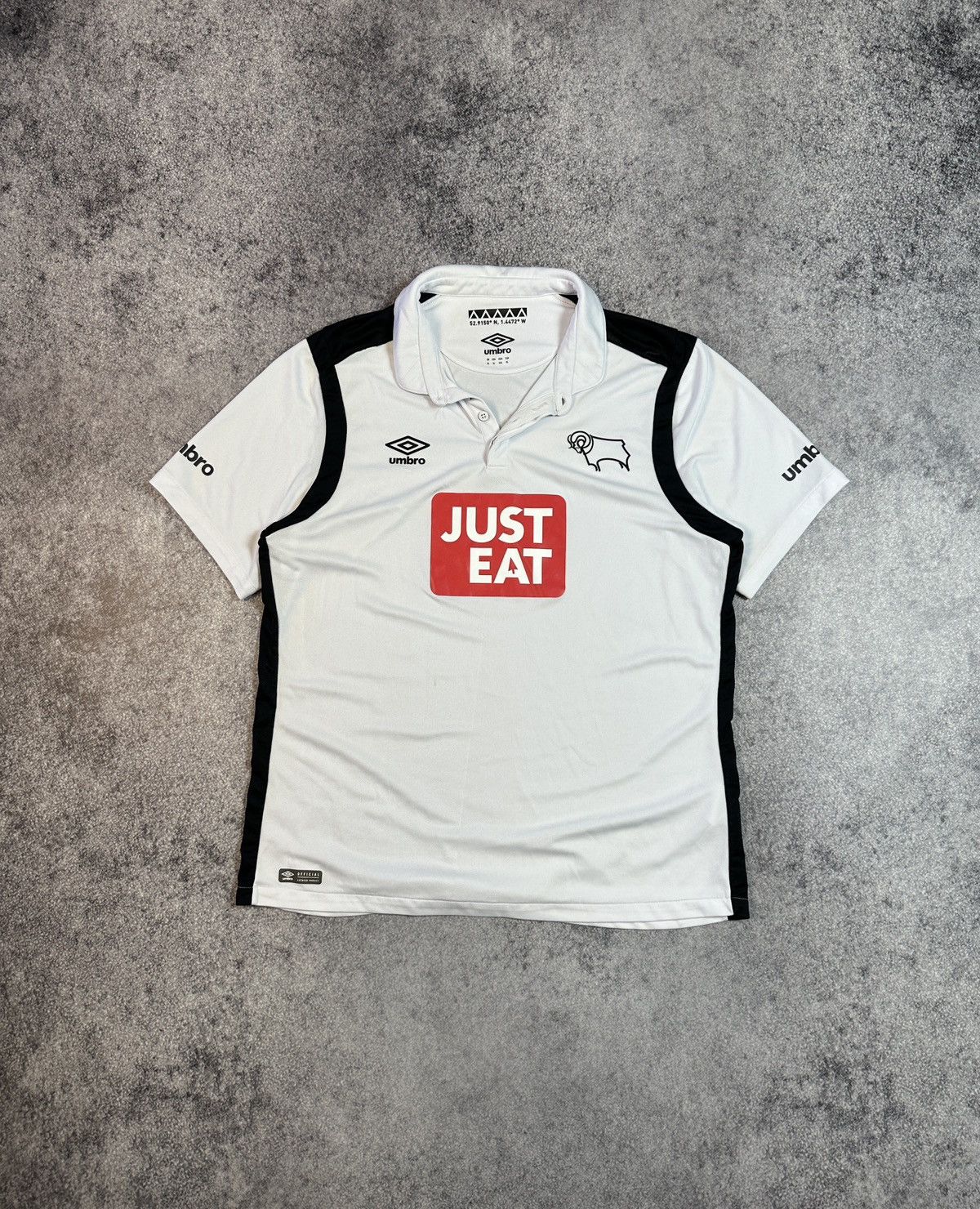 Umbro Umbro Derby County Soccer Jersey Streetwear Rare Tee Casual Size US XL / EU 56 / 4 - 1 Thumbnail