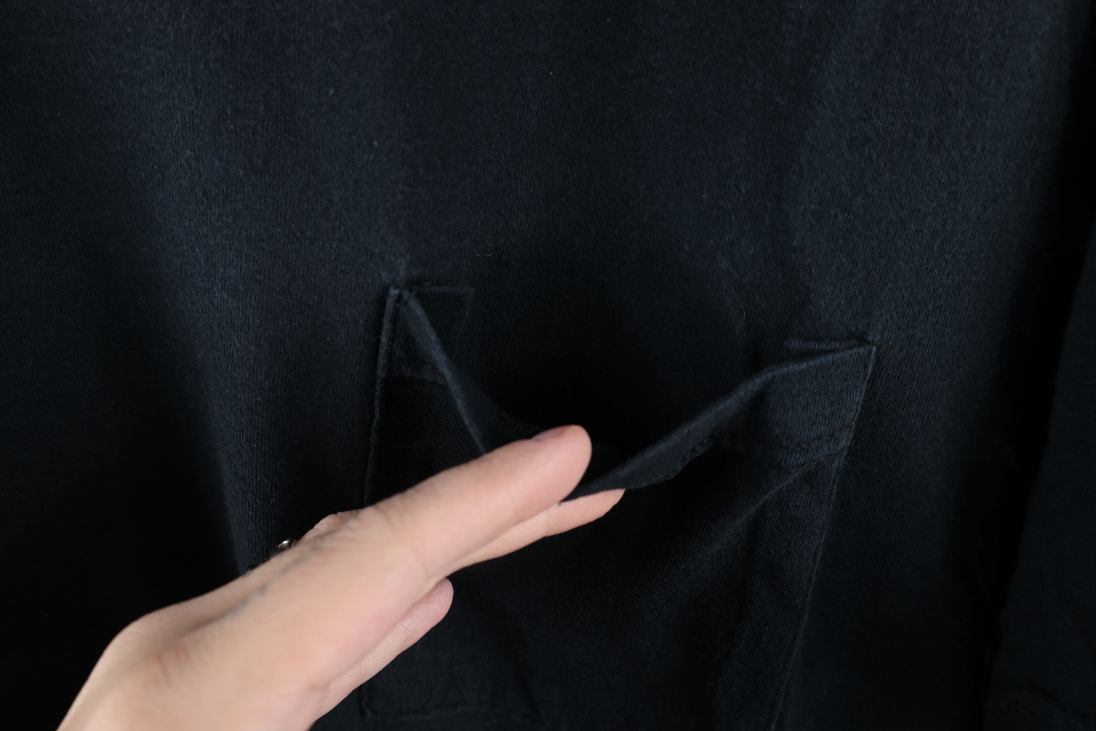 Vintage Vintage 90s Streetwear Blank Pocket T-Shirt Black Cotton Size US XL / EU 56 / 4 - 4 Thumbnail