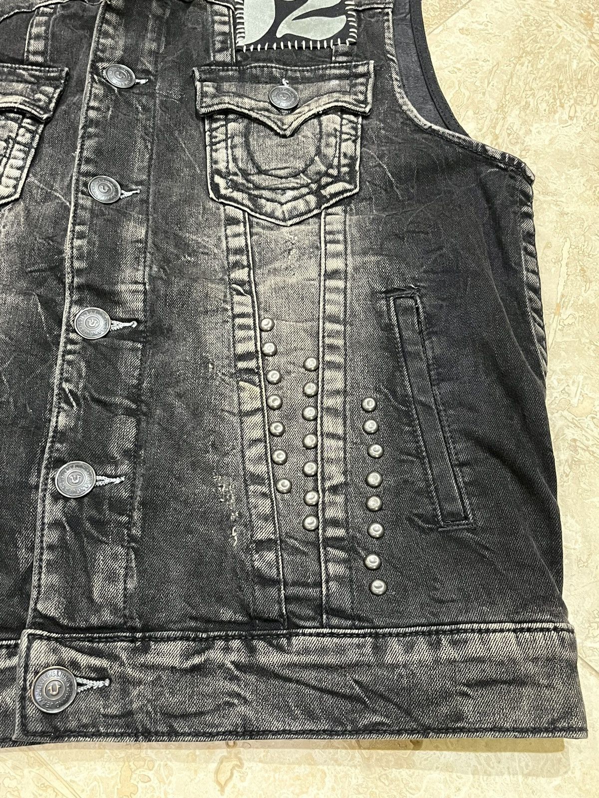 True Religion Y2K True Religion Black Distressed Studded Denim Jacket Size US M / EU 48-50 / 2 - 4 Thumbnail