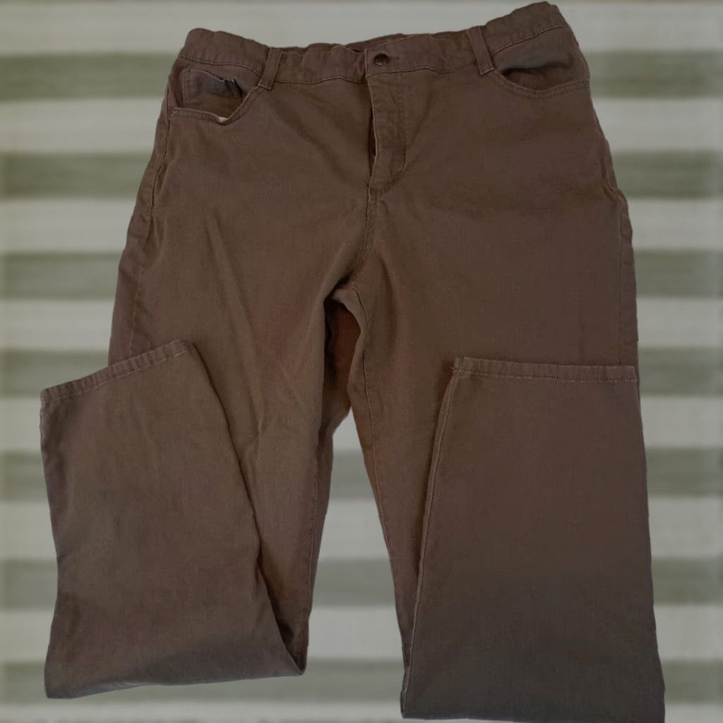 Vintage VINTAGE Bandolino Women Pants Khakis Canvas 16 Regular Brown 34x31 Walking 100% Cotton Amy Brown Canvas Pants Size 38" / US 16 / IT 52 - 1 Thumbnail