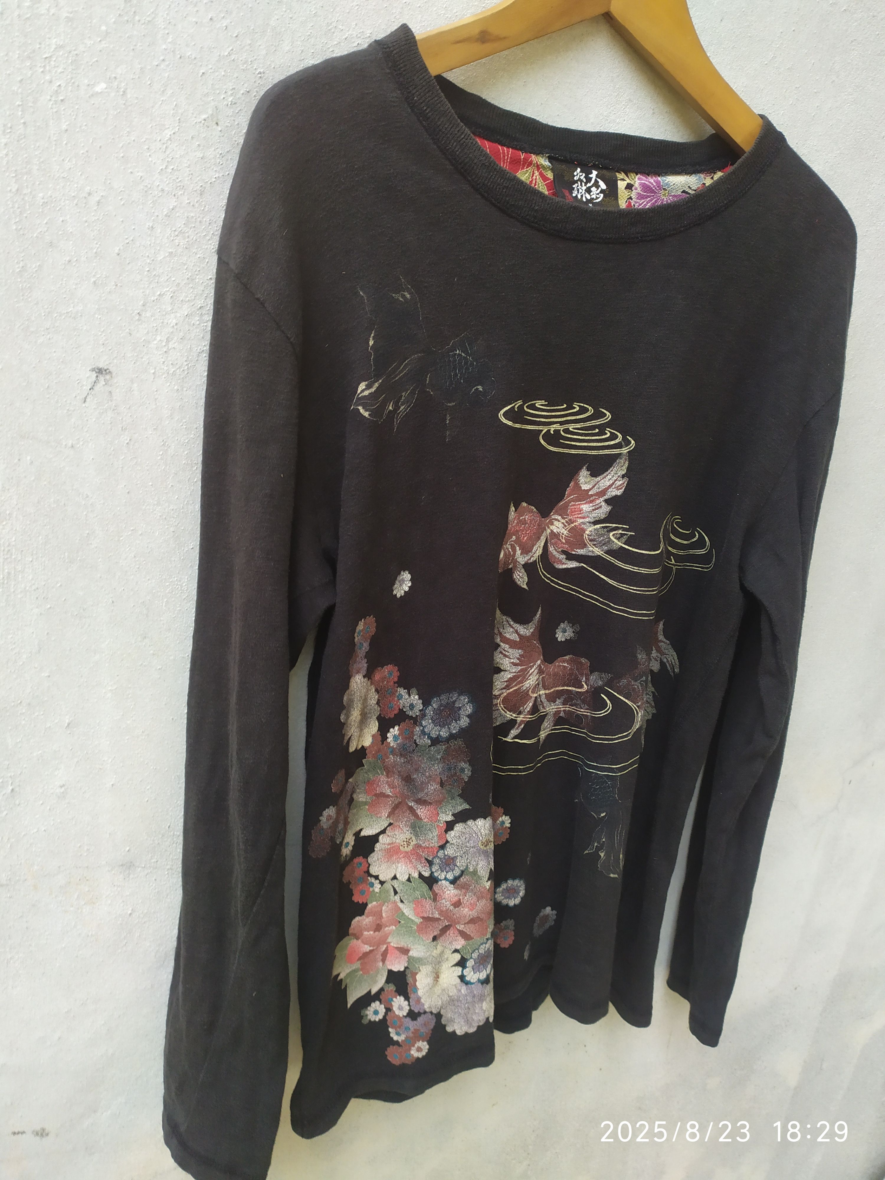 Japanese Brand Vintage Faded Sukajan Fish Floral Long Sleeve Shirt Size US M / EU 48-50 / 2 - 5 Thumbnail