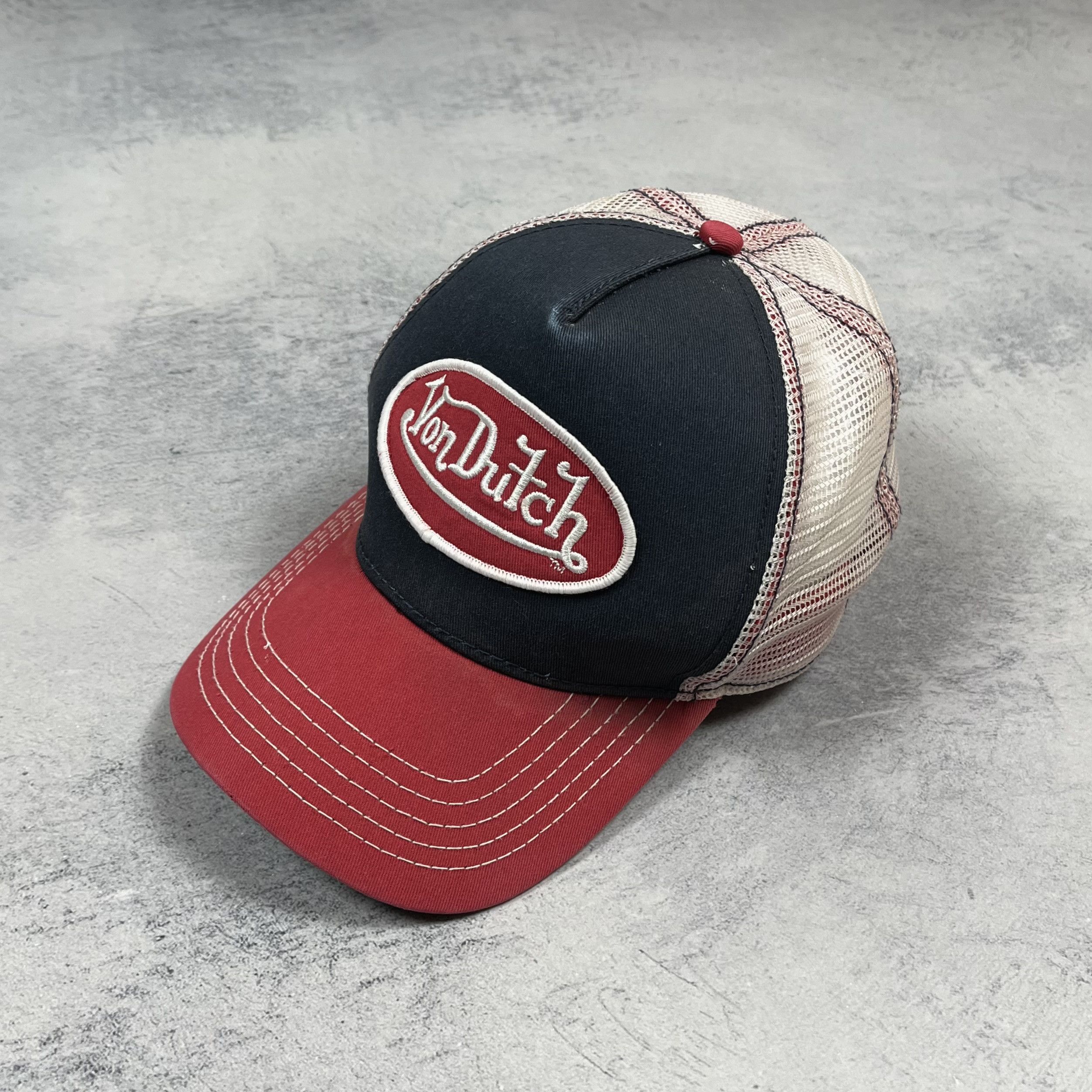 Von Dutch Von Dutch Big Logo Y2K Trucker Hat Size ONE SIZE - 1 Thumbnail