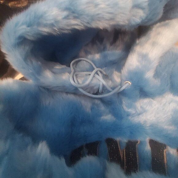 Other BLUE FAUXFUZZY HOODIE NWT SIZE L. Size L / US 10 / IT 46 - 6 Thumbnail