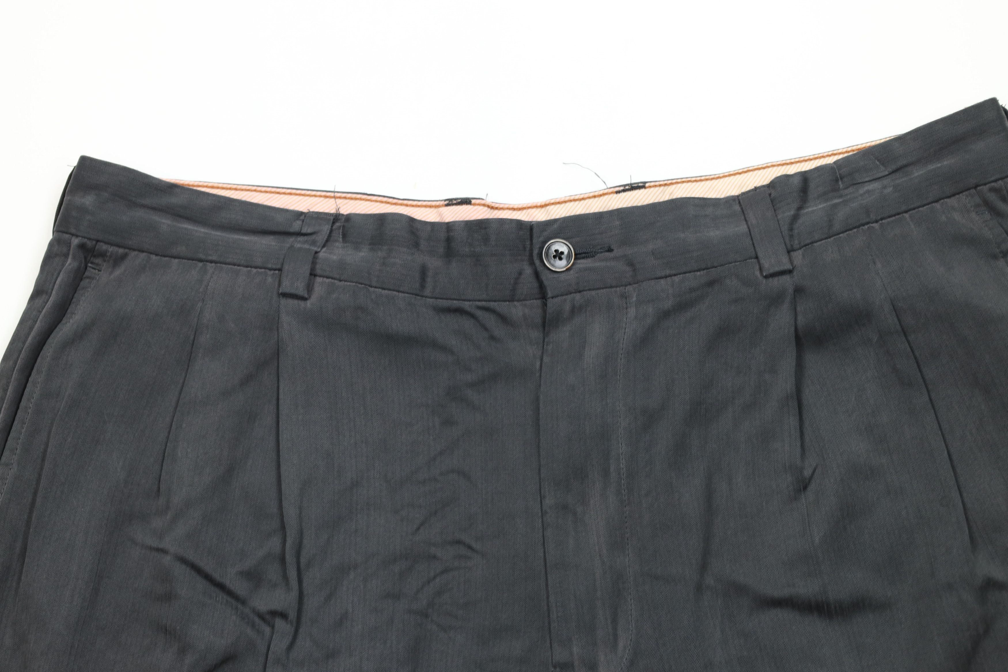 Tommy Bahama Vintage Tommy Bahama Blend Above Knee Chino Shorts Black Size US 34 / EU 50 - 2 Thumbnail