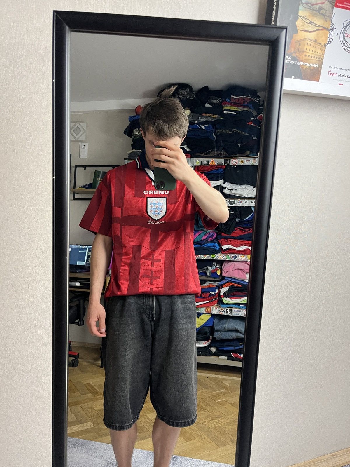 Umbro Vintage Umbro England 1997 Away Retro Soccer Jersey Shirt Size US L / EU 52-54 / 3 - 2 Thumbnail