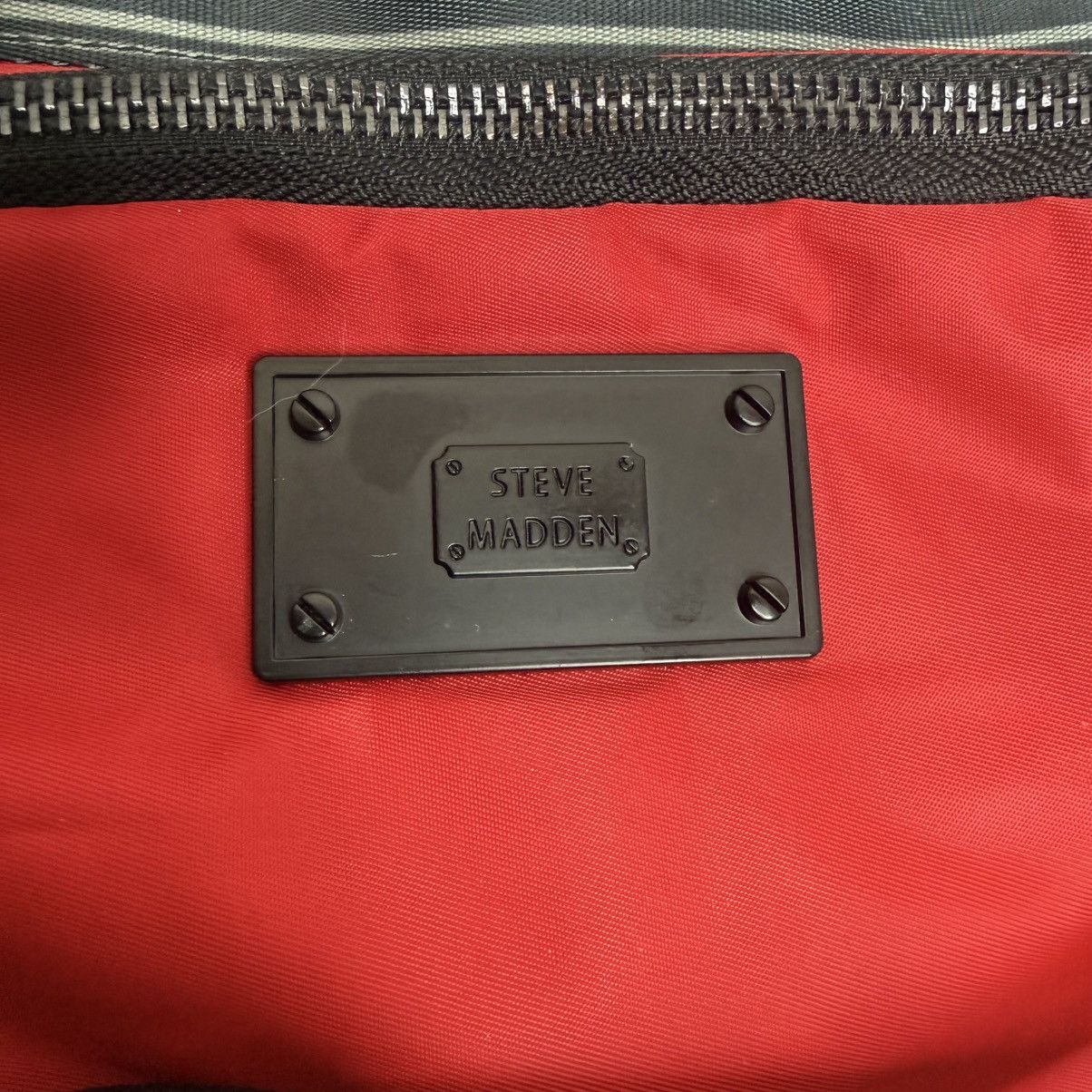 Steve Madden Steve Madden Red Handbag with Black Logo Plate Size ONE SIZE - 2 Thumbnail