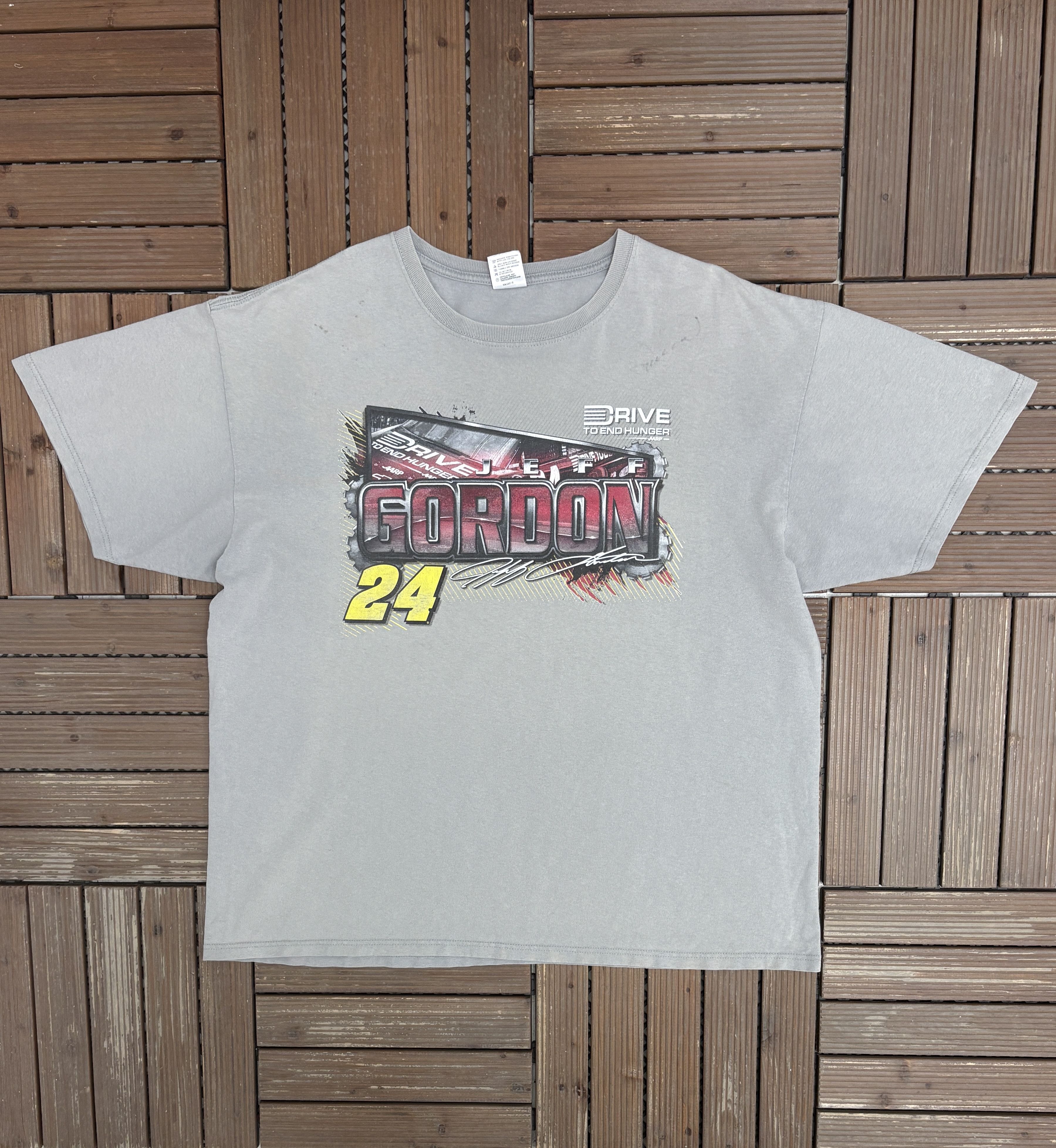 Vintage Jeff Gordon Drive To End Hunger Vintage NASCAR T-Shirt Tee Size US XXL / EU 58 / 5 - 1 Thumbnail