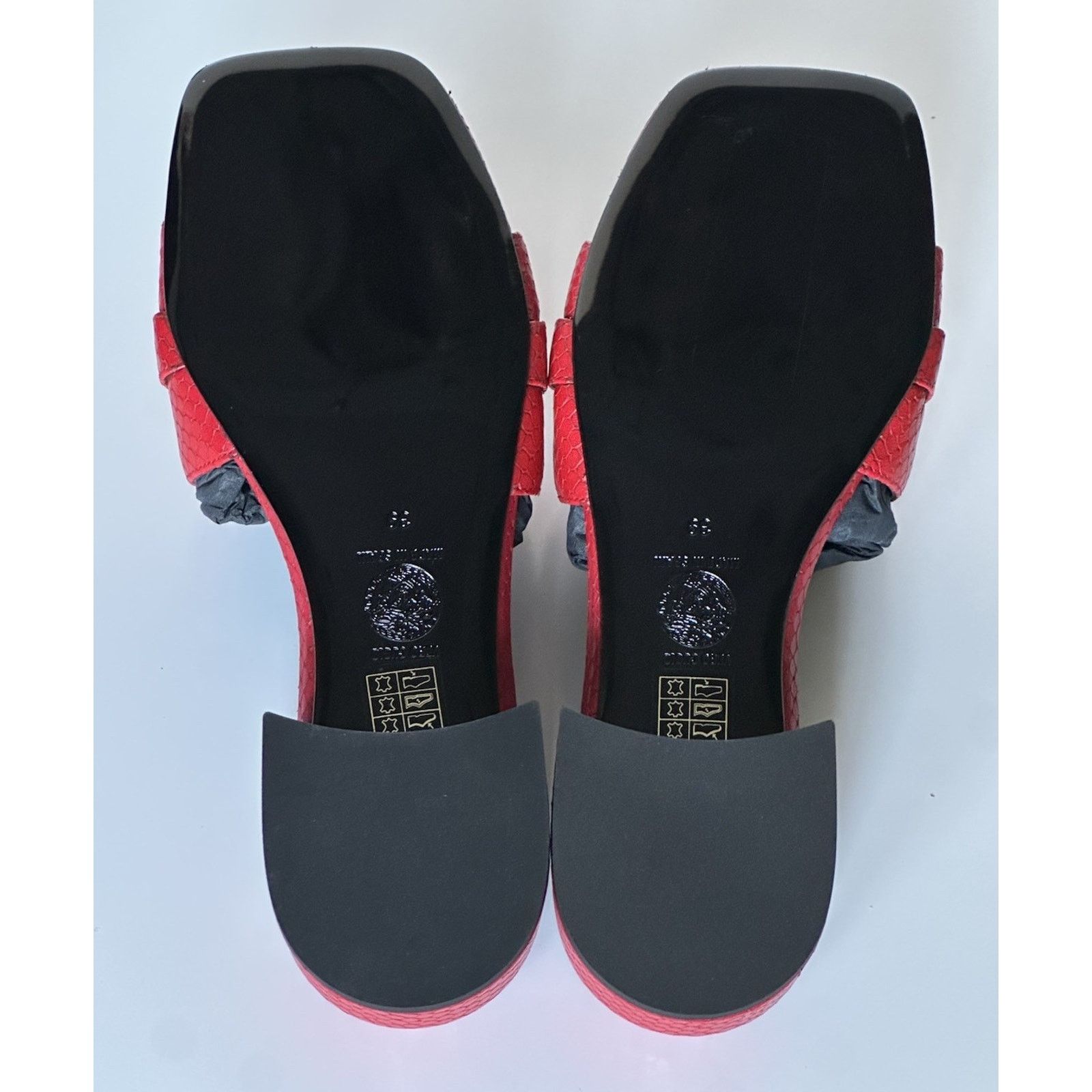 Versace VERSACE Gold Medusa Women's Dark Red Sandals 9 US 1014748 Size US 9 / IT 39 - 17 Thumbnail