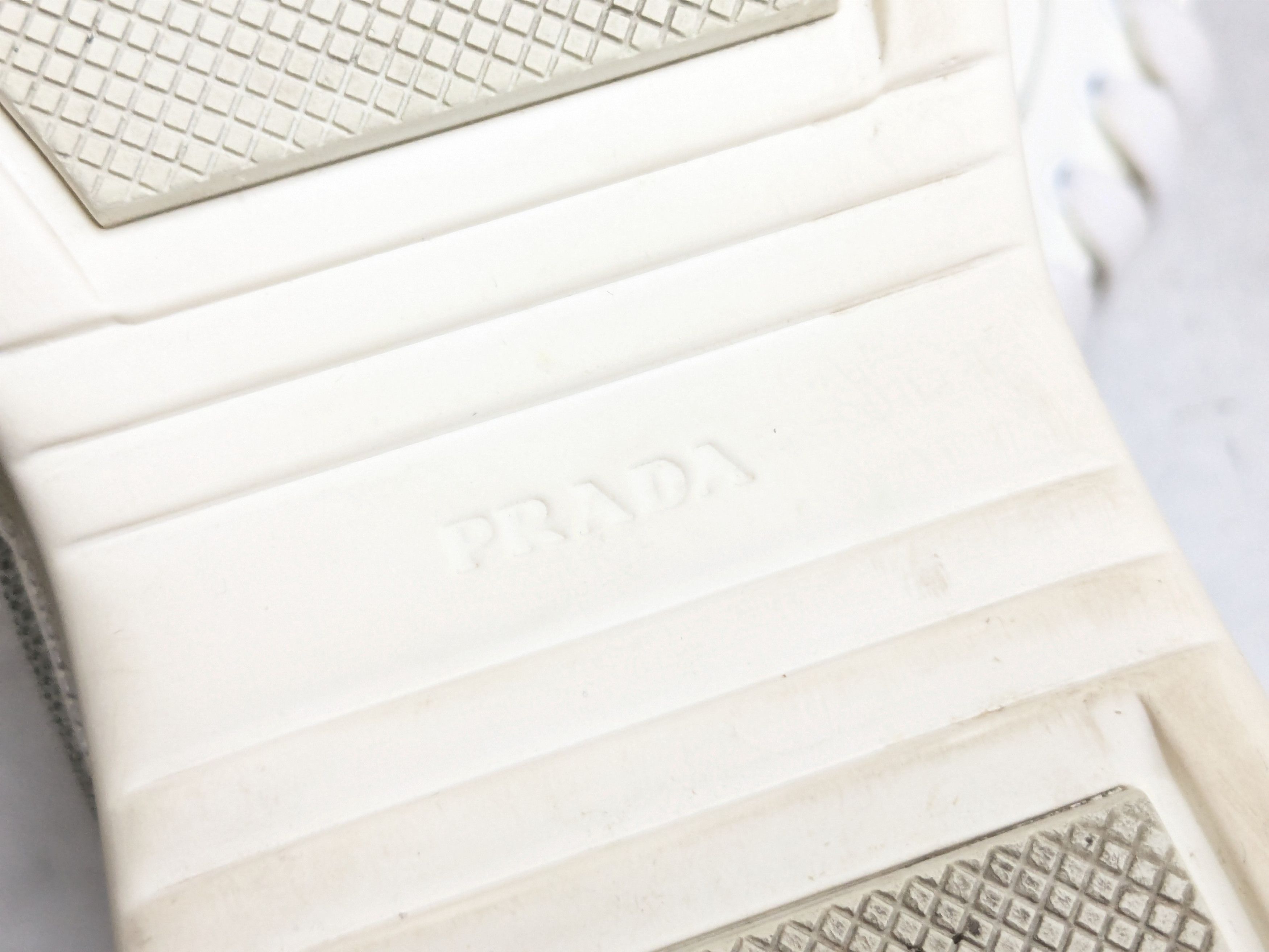 Prada Prada America's Cup Sneakers White Patent Leather 9 Low Size US 9 / EU 42 - 15 Thumbnail