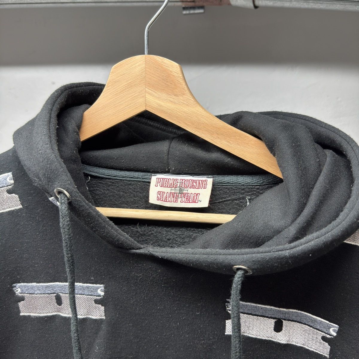 Public Housing Skate Team Public Housing Skate Team Razor Hoodie Carti Size US L / EU 52-54 / 3 - 5 Thumbnail