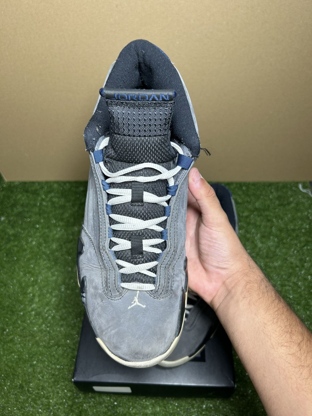 Jordan Brand Jordan 14 Wolf Grey Size US 10 / EU 43 - 7 Thumbnail