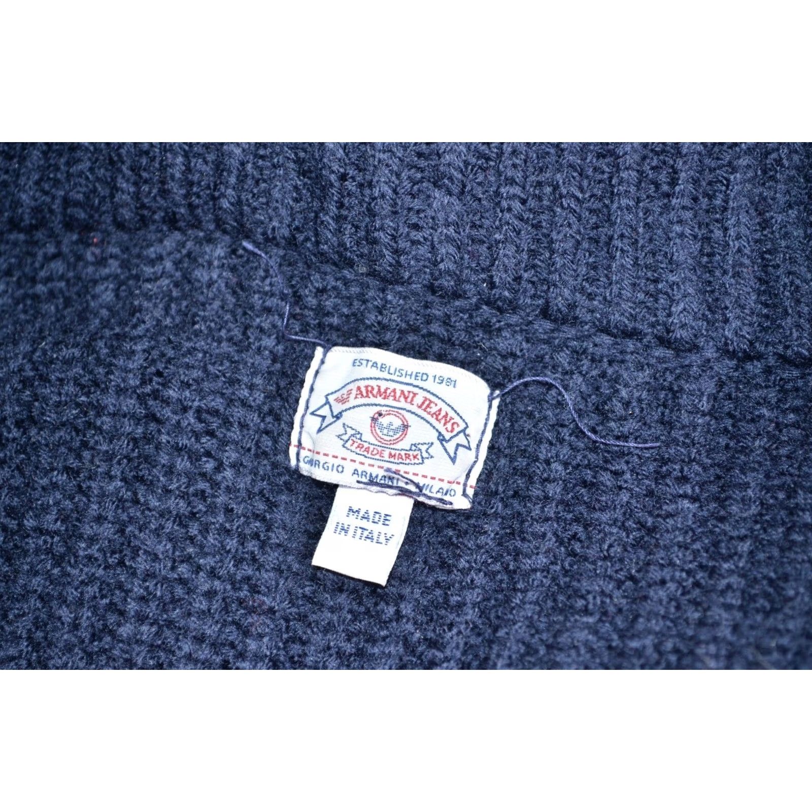 Vintage VINTAGE Armani Jeans Cardigan Women Wool Navy Blue Italy Wool Knit UK12 Size XL / US 12-14 / IT 48-50 - 6 Thumbnail