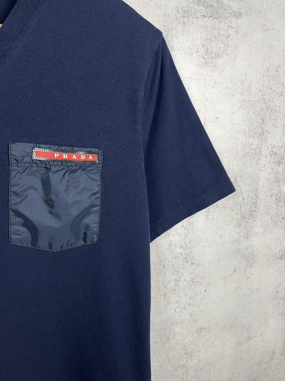 Prada Prada Milano Red Tab Nylon Pocket T-Shirt Rare Retro Luxury Size US M / EU 48-50 / 2 - 4 Thumbnail