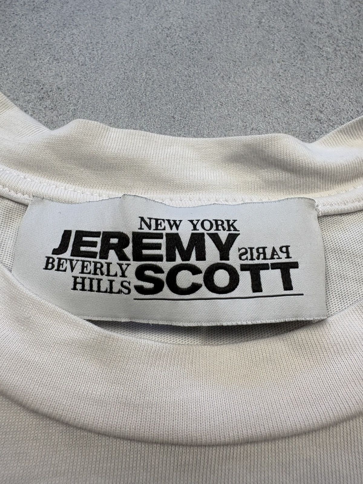Jeremy Scott 2000s Jeremy Scott As Seen On TV T-Shirt Vintage Y2K 00s Tee Size US S / EU 44-46 / 1 - 8 Thumbnail